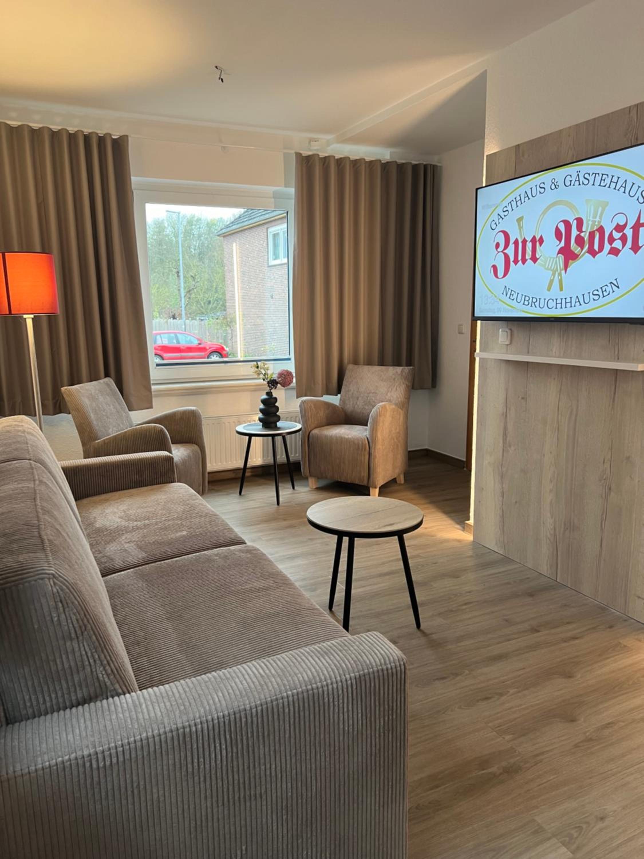 Suite - Photo 2