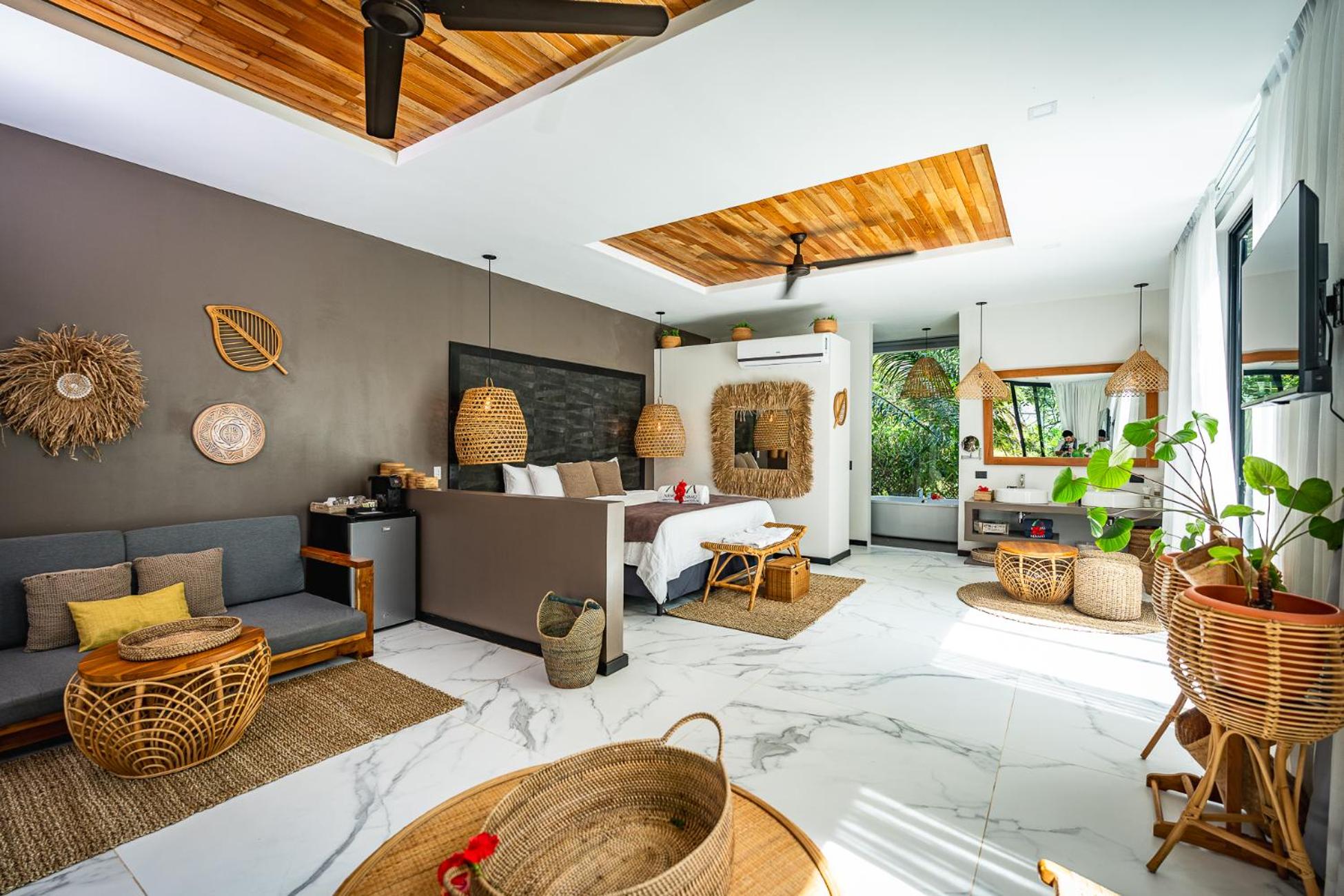 Suite with Private Pool - Adults Only