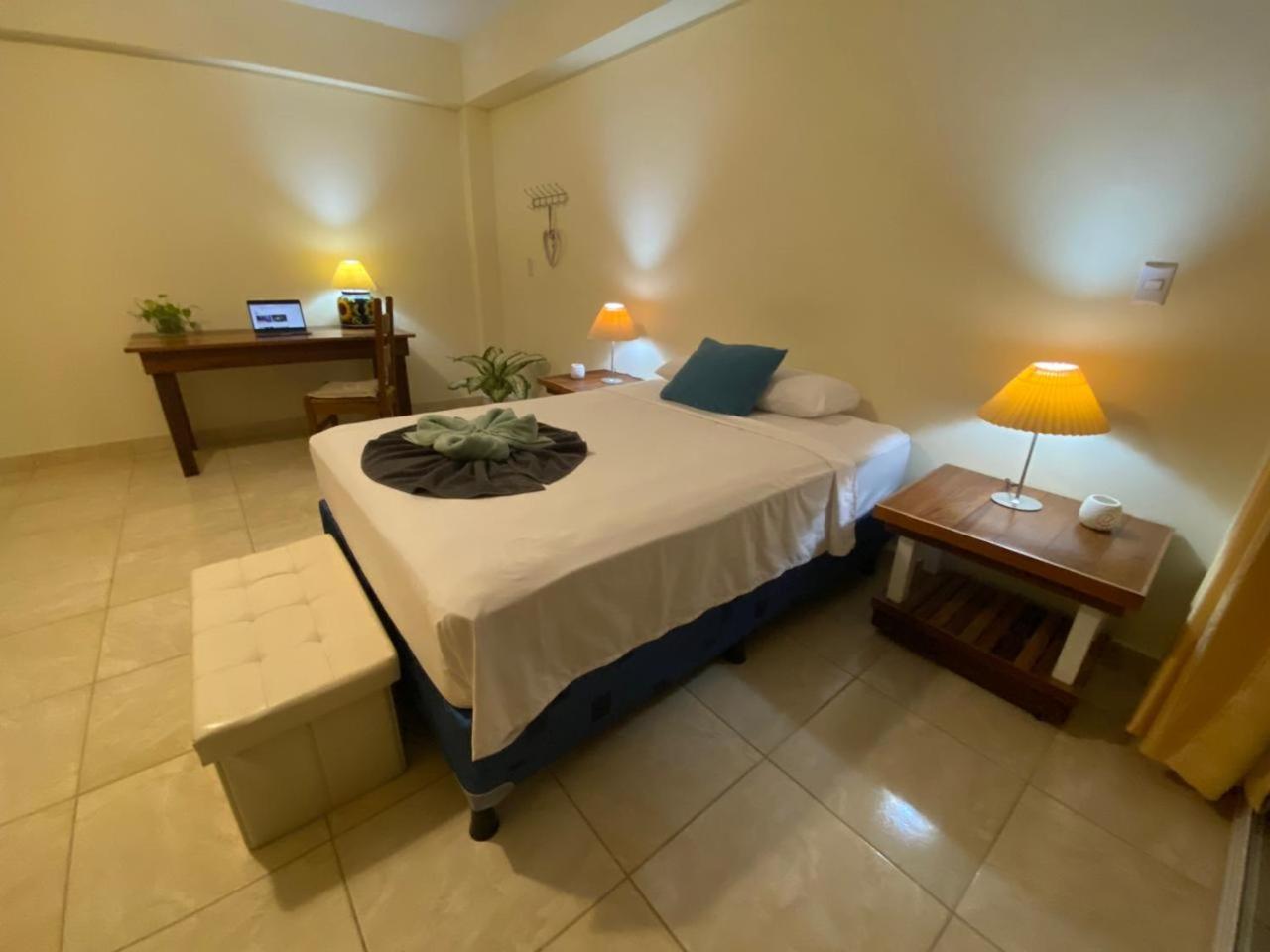 Double Room With Private Bathroom photo 1