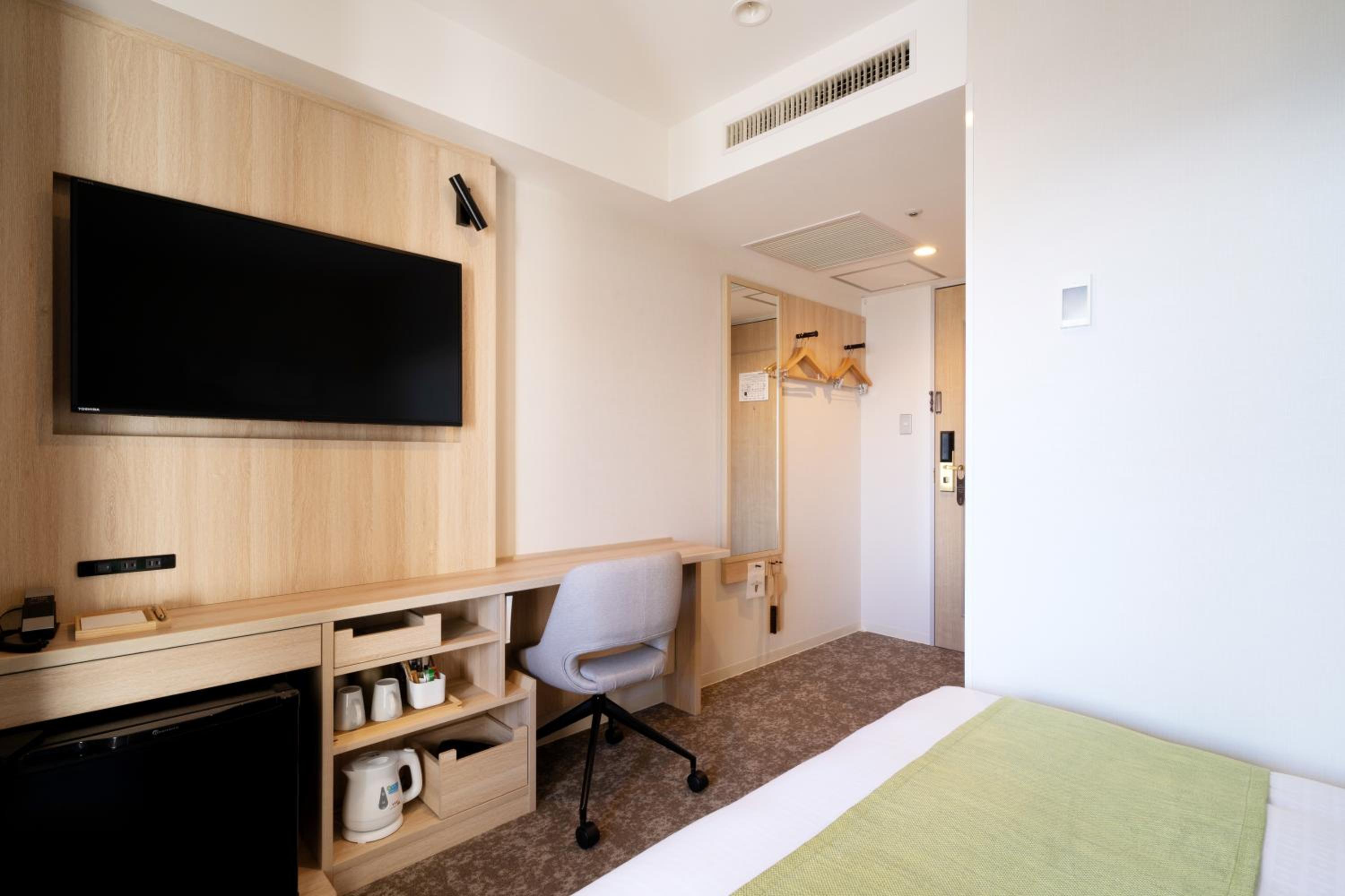 Economy Double Room photo 3