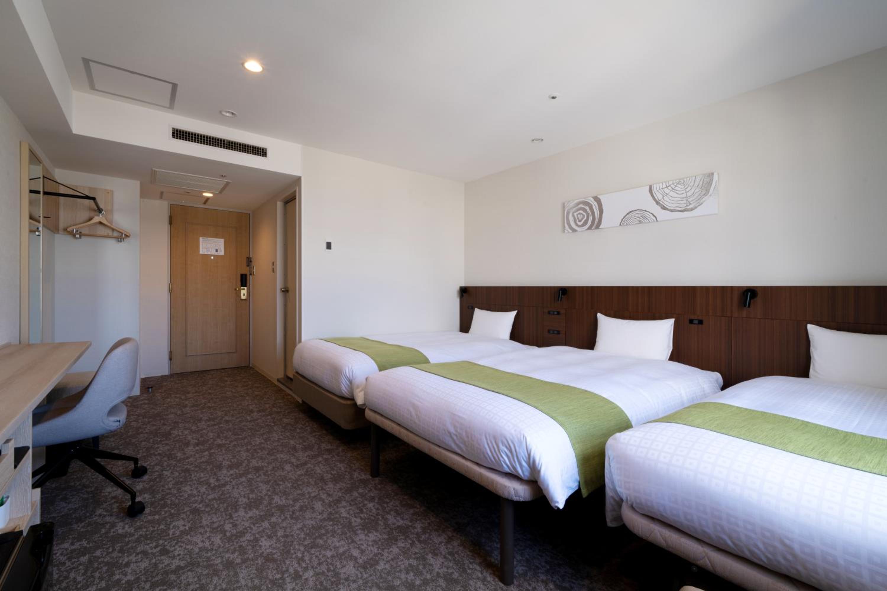 Triple Room - Photo 3
