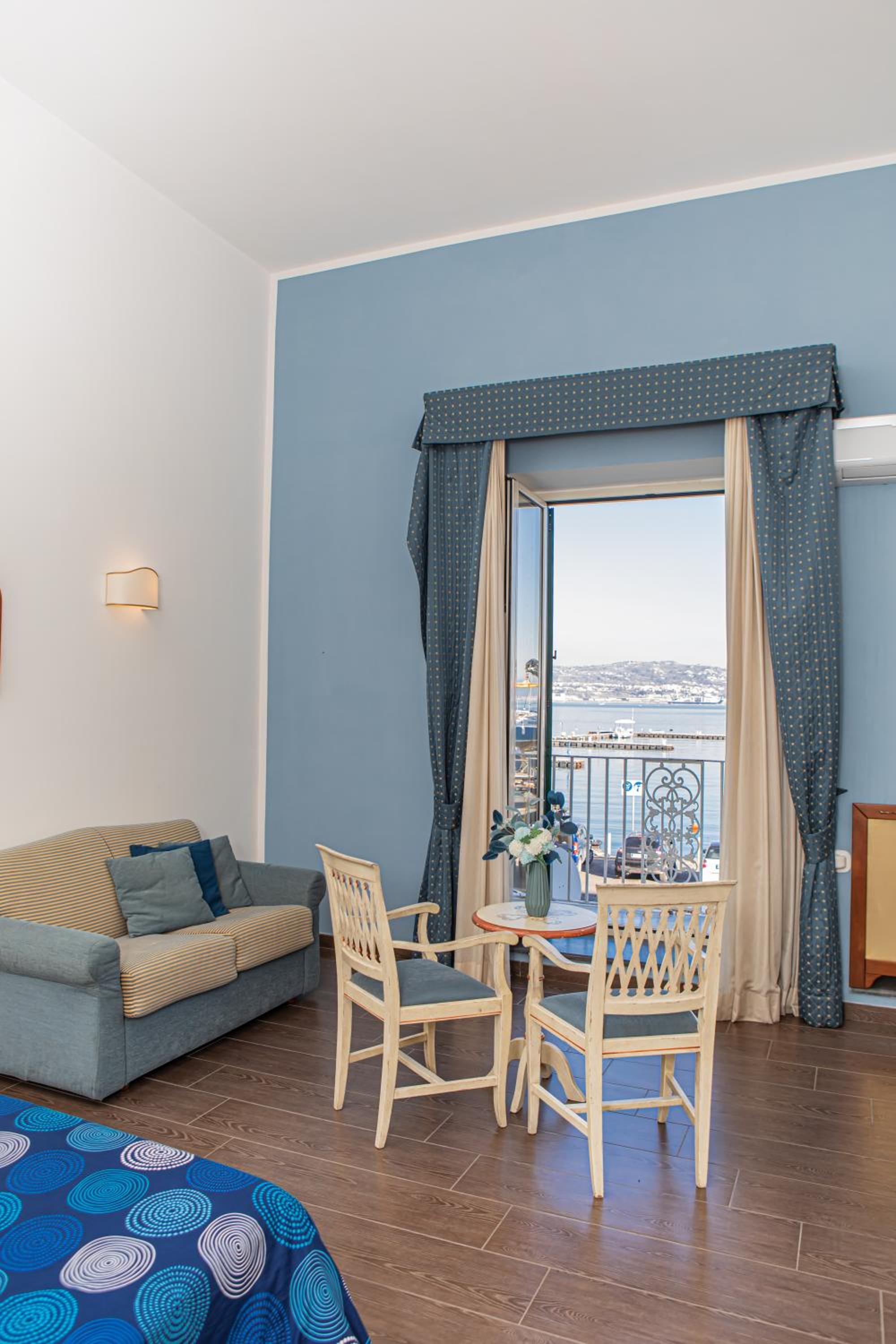 King Room with Sea View photo 1