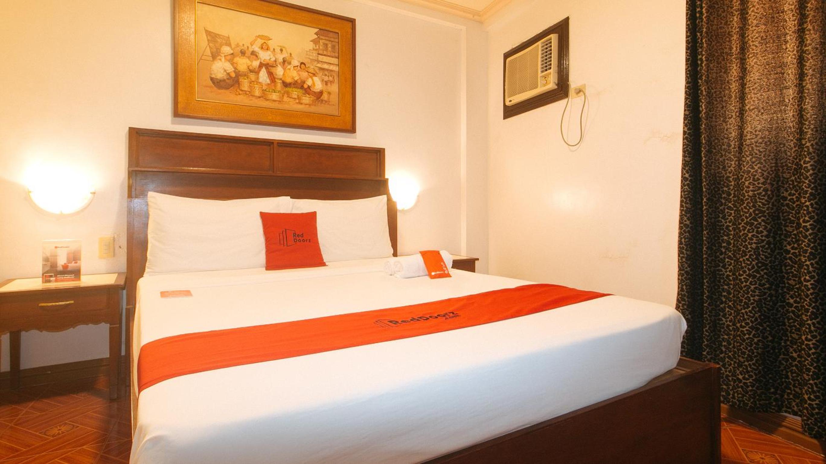 Double Room - Photo 6