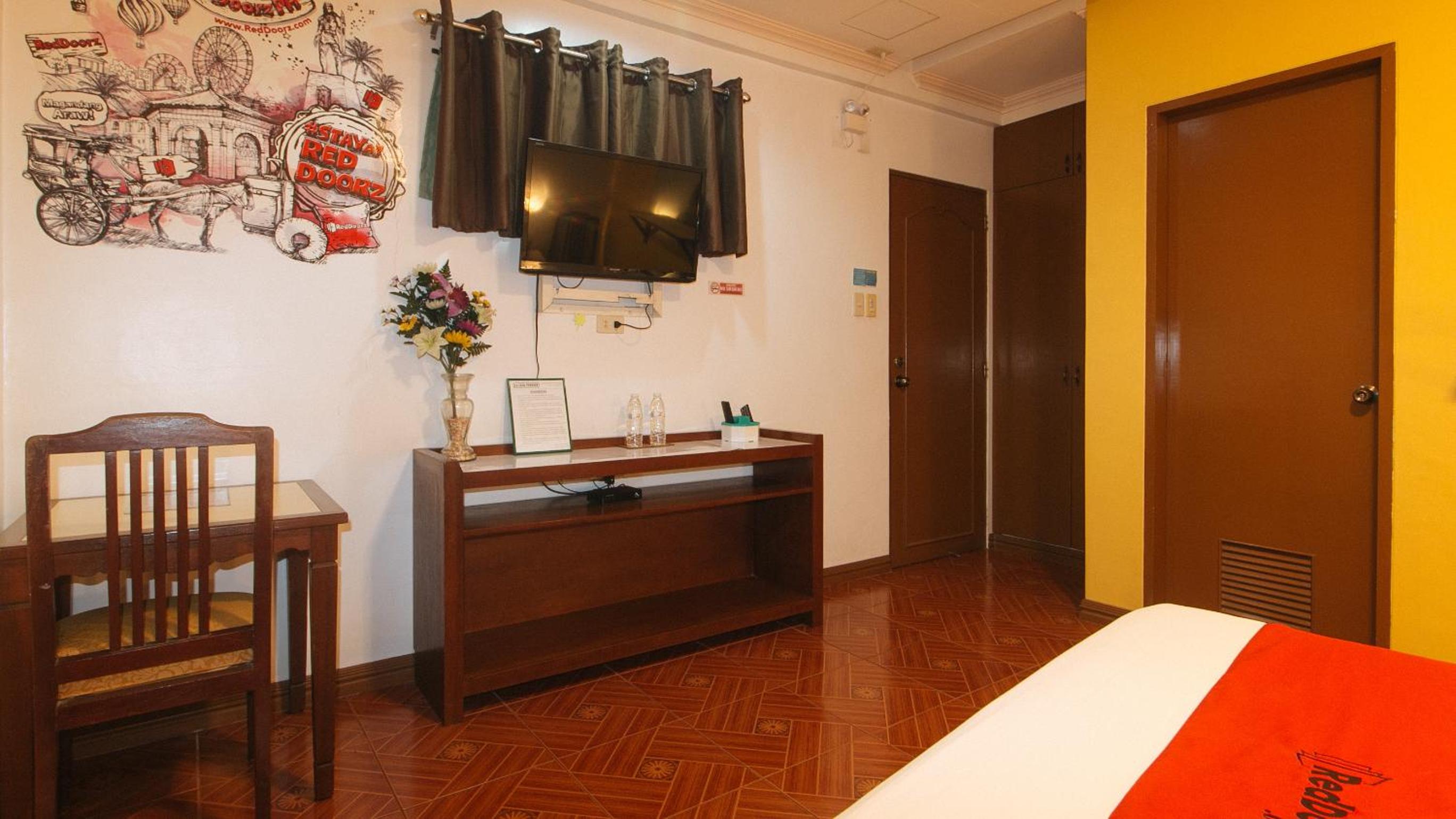 Double Room - Photo 9