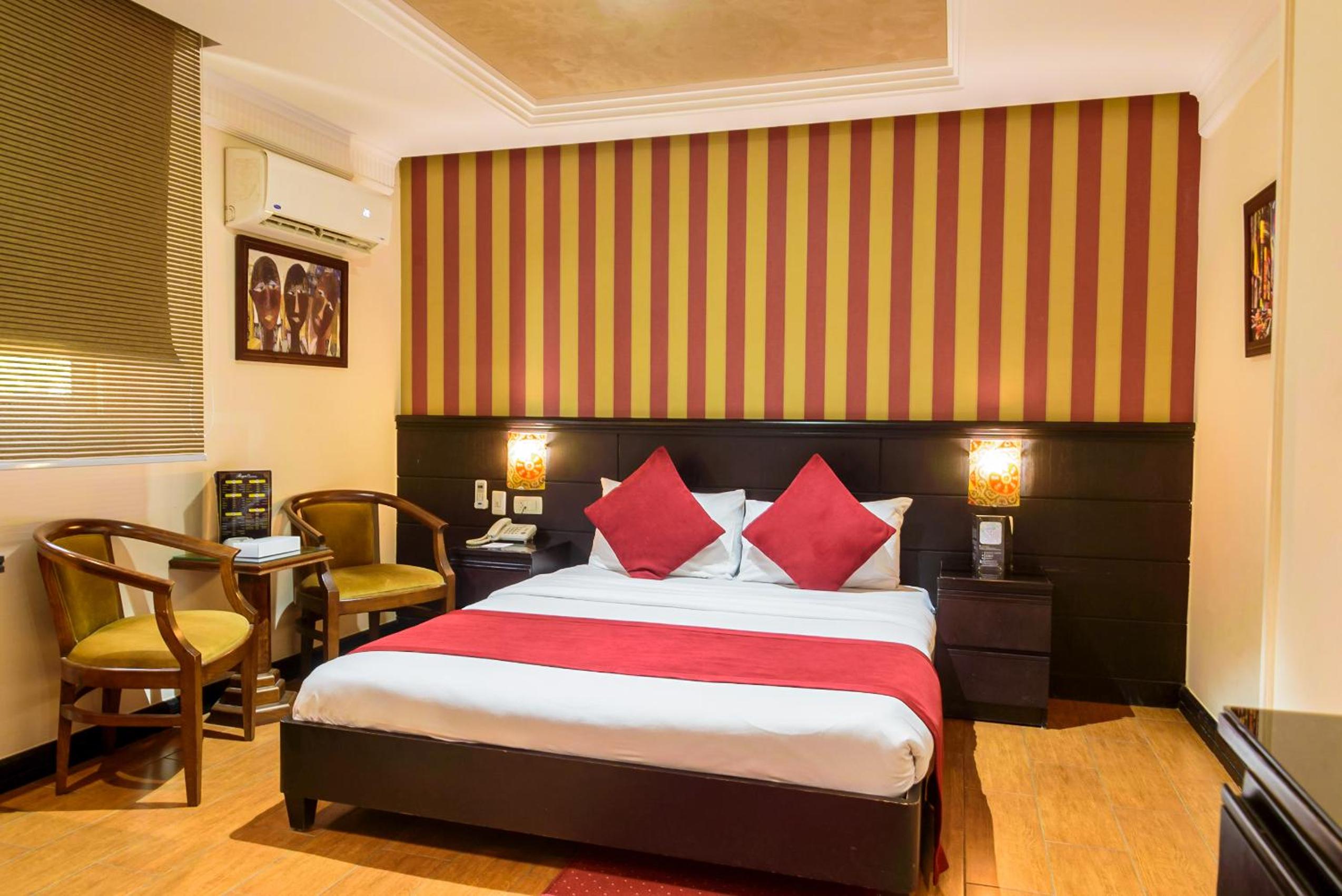 Single Room photo 3