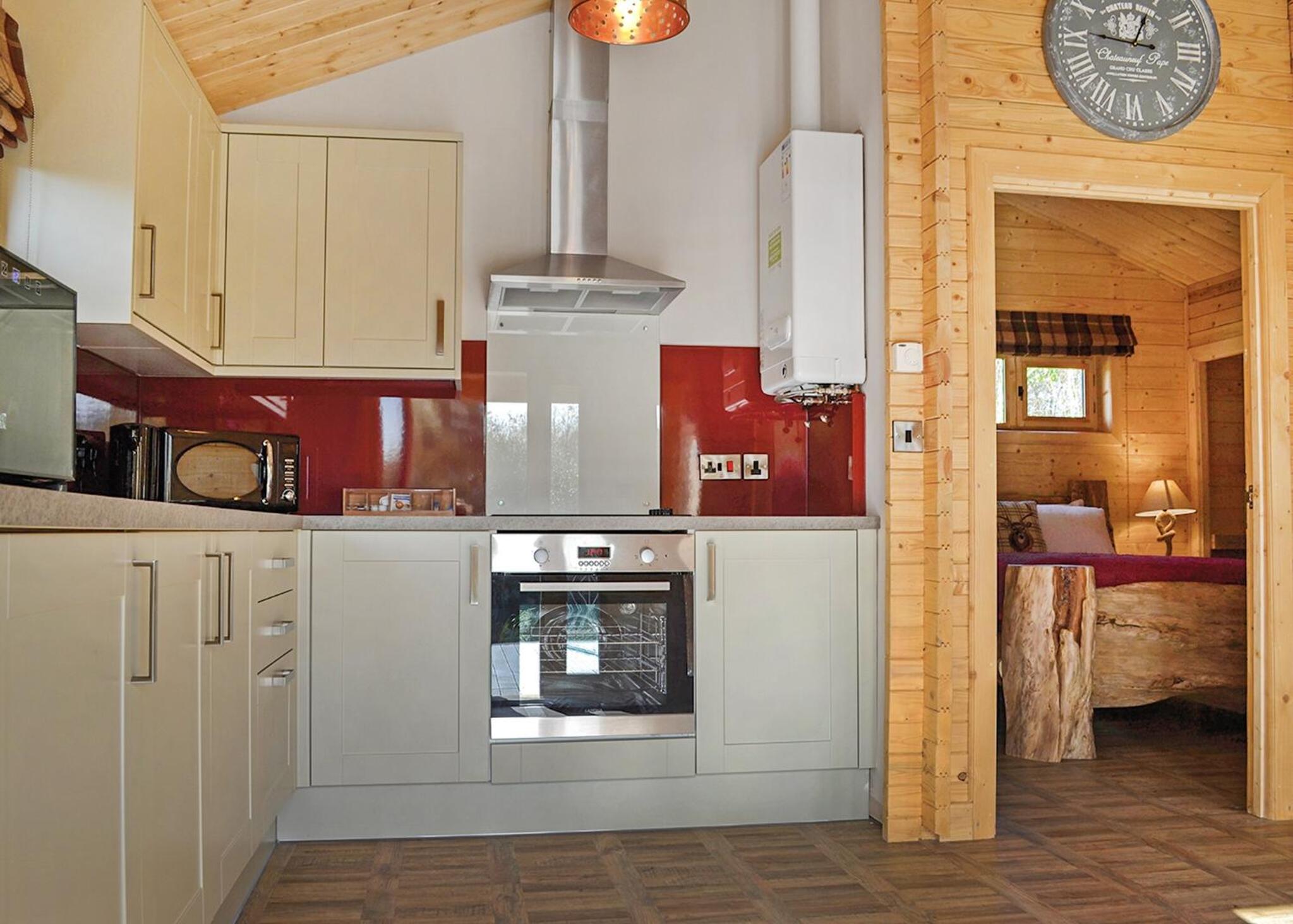 One-Bedroom House photo 2