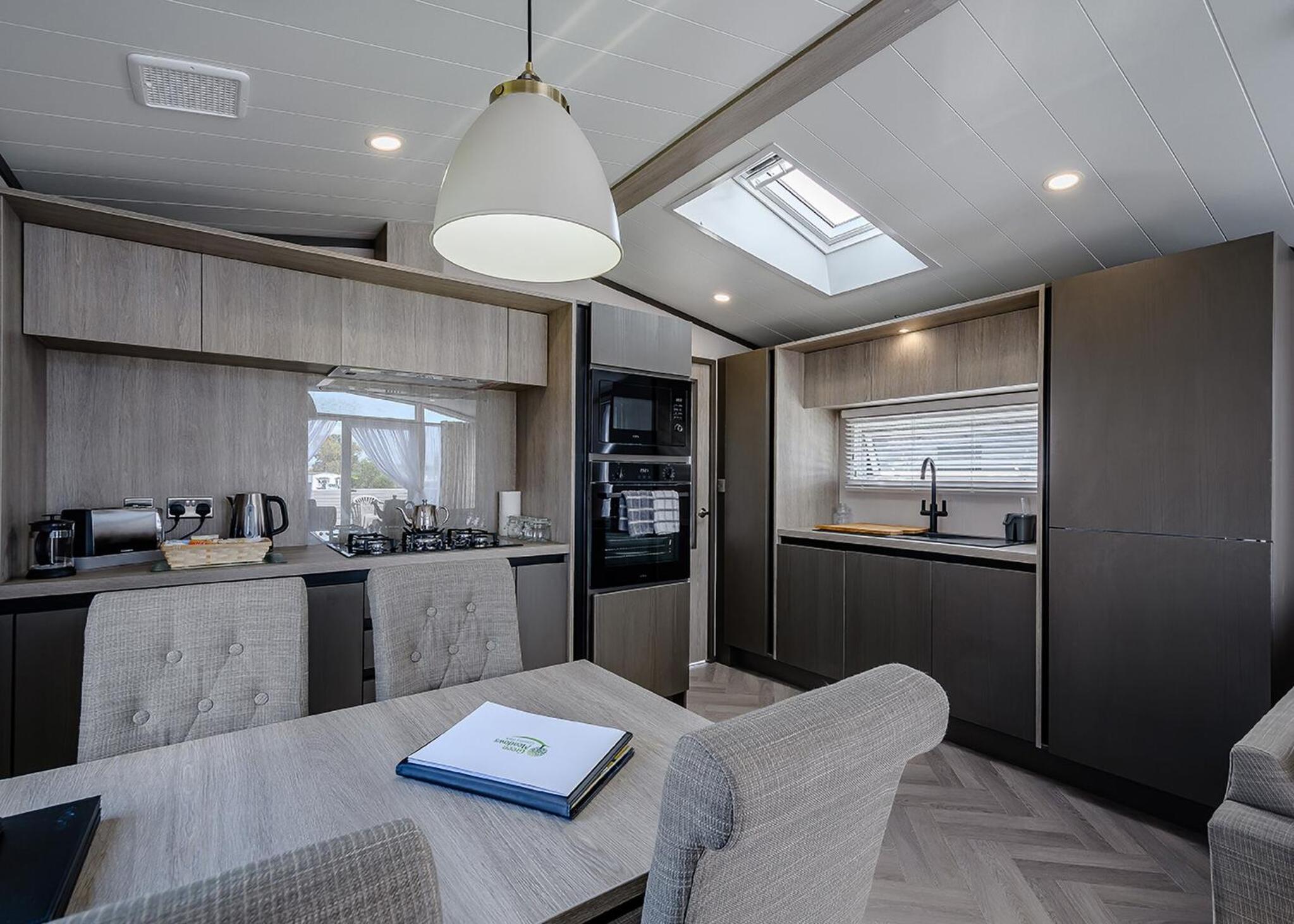 Two-Bedroom Holiday Home 2 photo 2