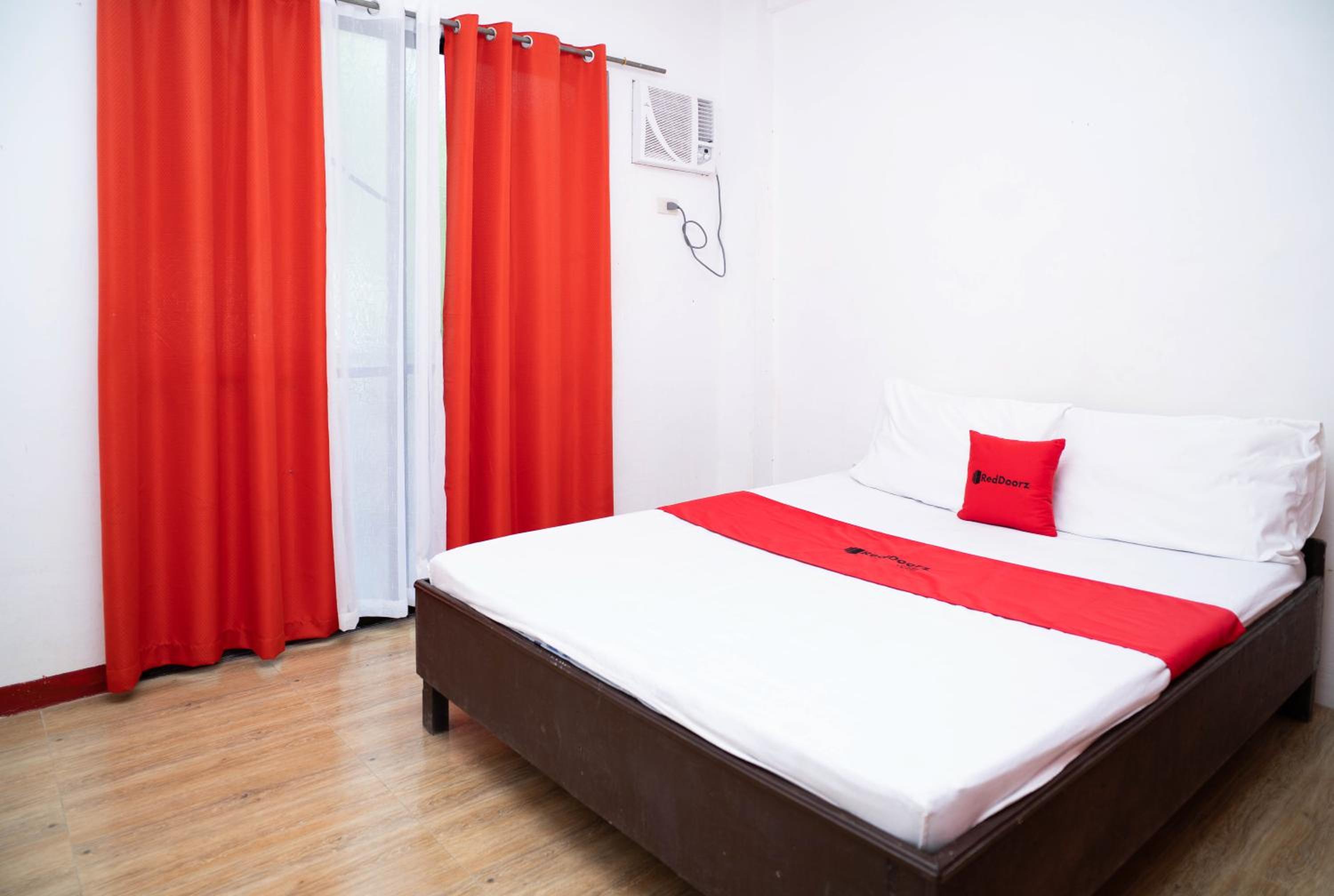 Standard Double Room - Photo 3