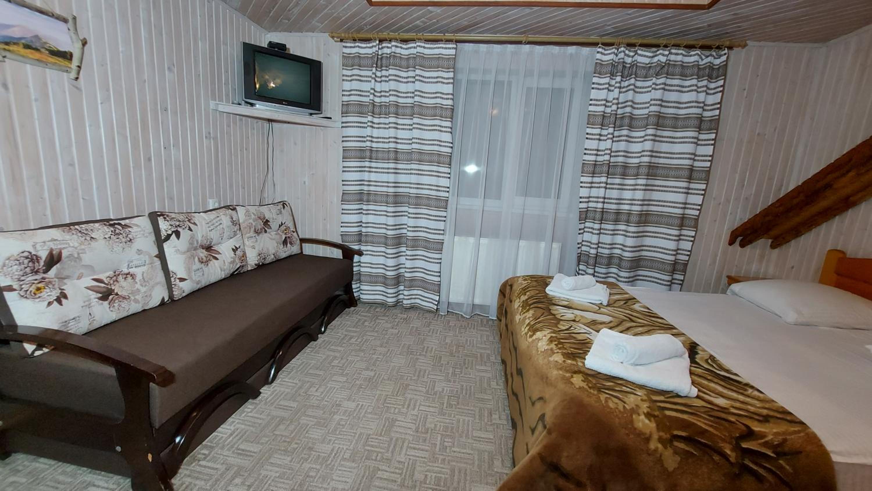 Classic Quadruple Room photo 2