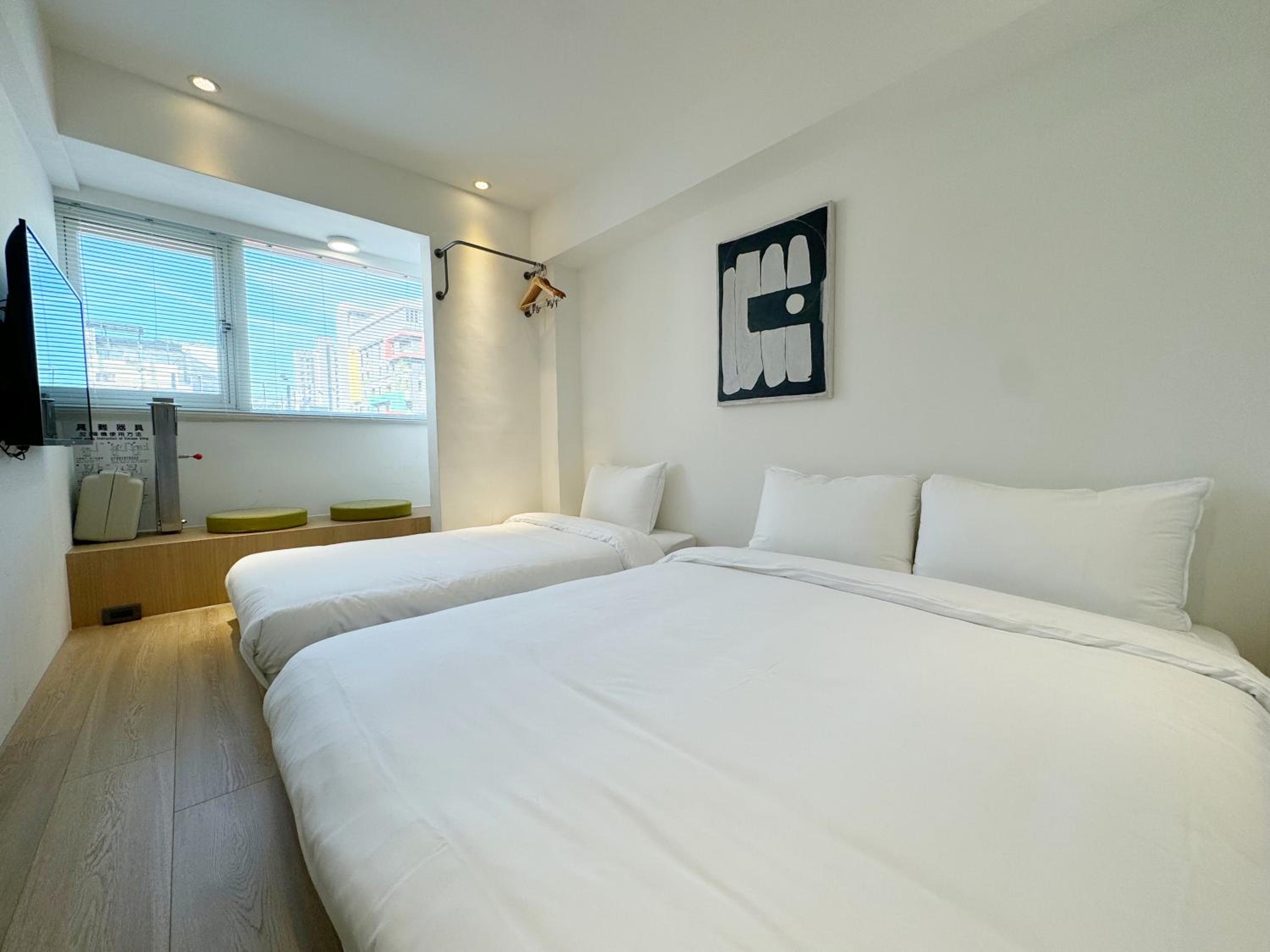 Superior Triple Room - Photo 18