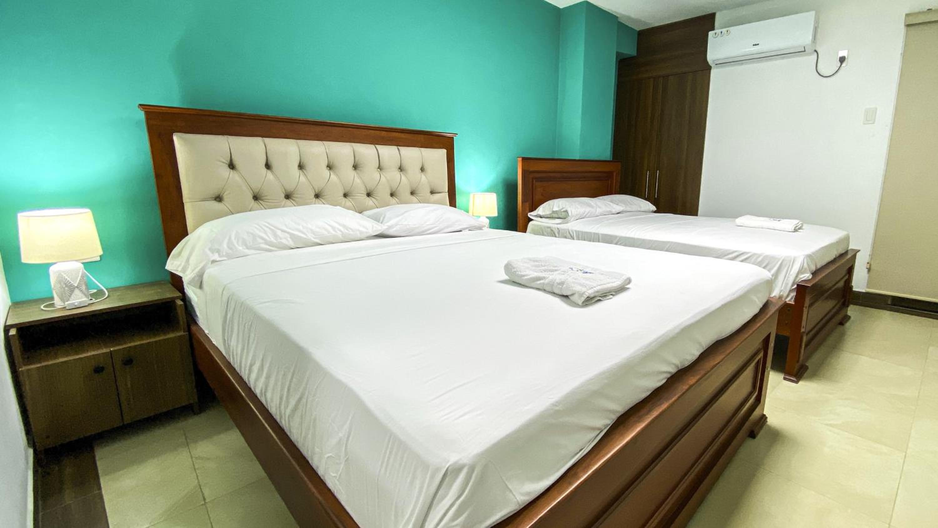 Standard Queen Room With Two Queen Beds photo 1
