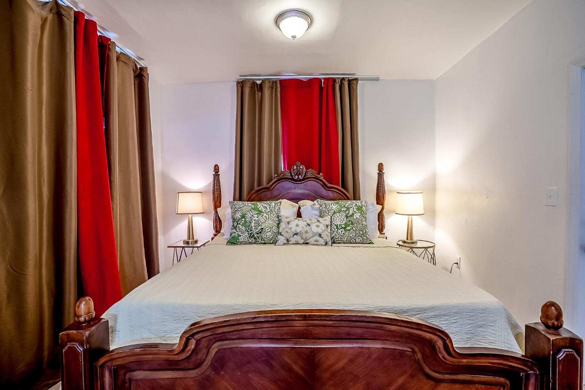 Superior King Room photo 2