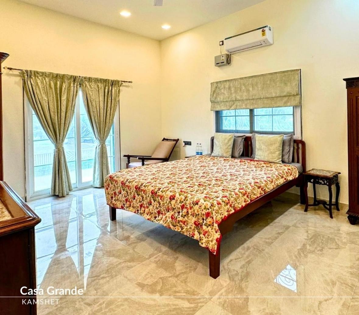 One-Bedroom House photo 1