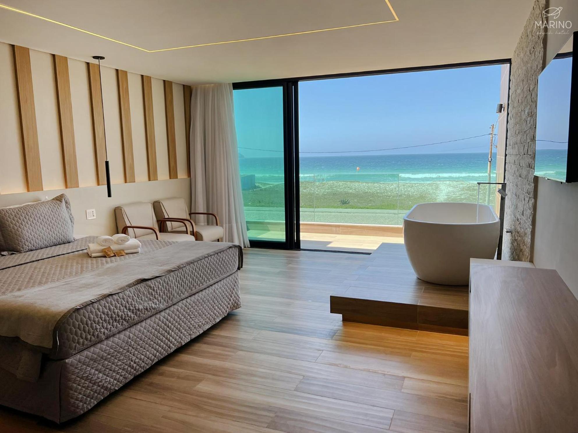 Deluxe Suite with Sea View