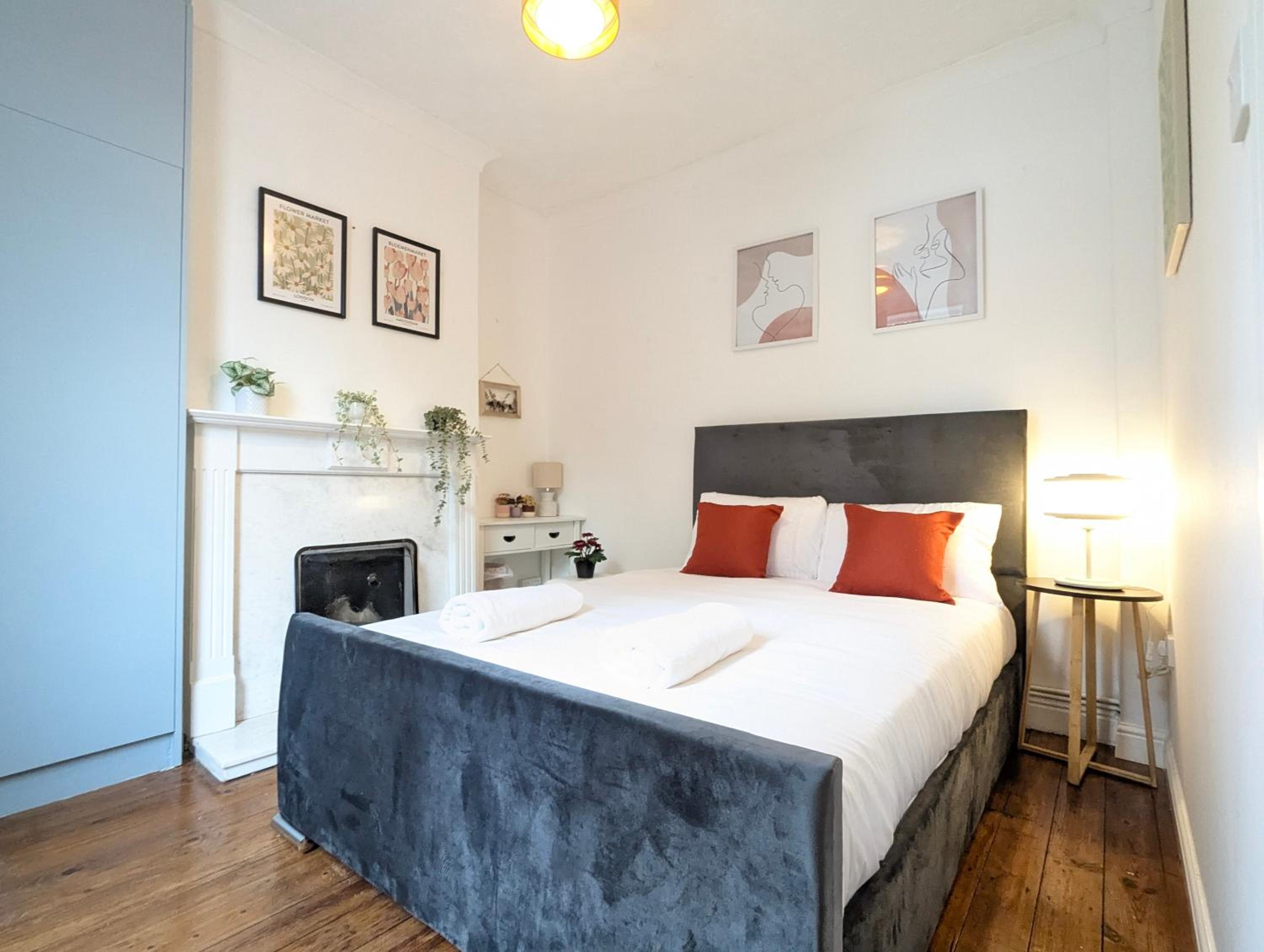 Double Room With Private External Bathroom