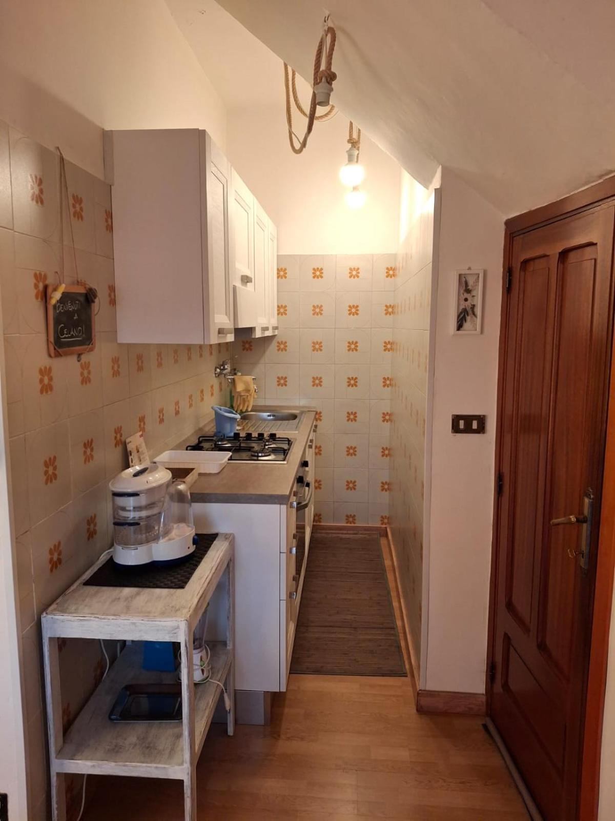 Two-Bedroom House photo 3