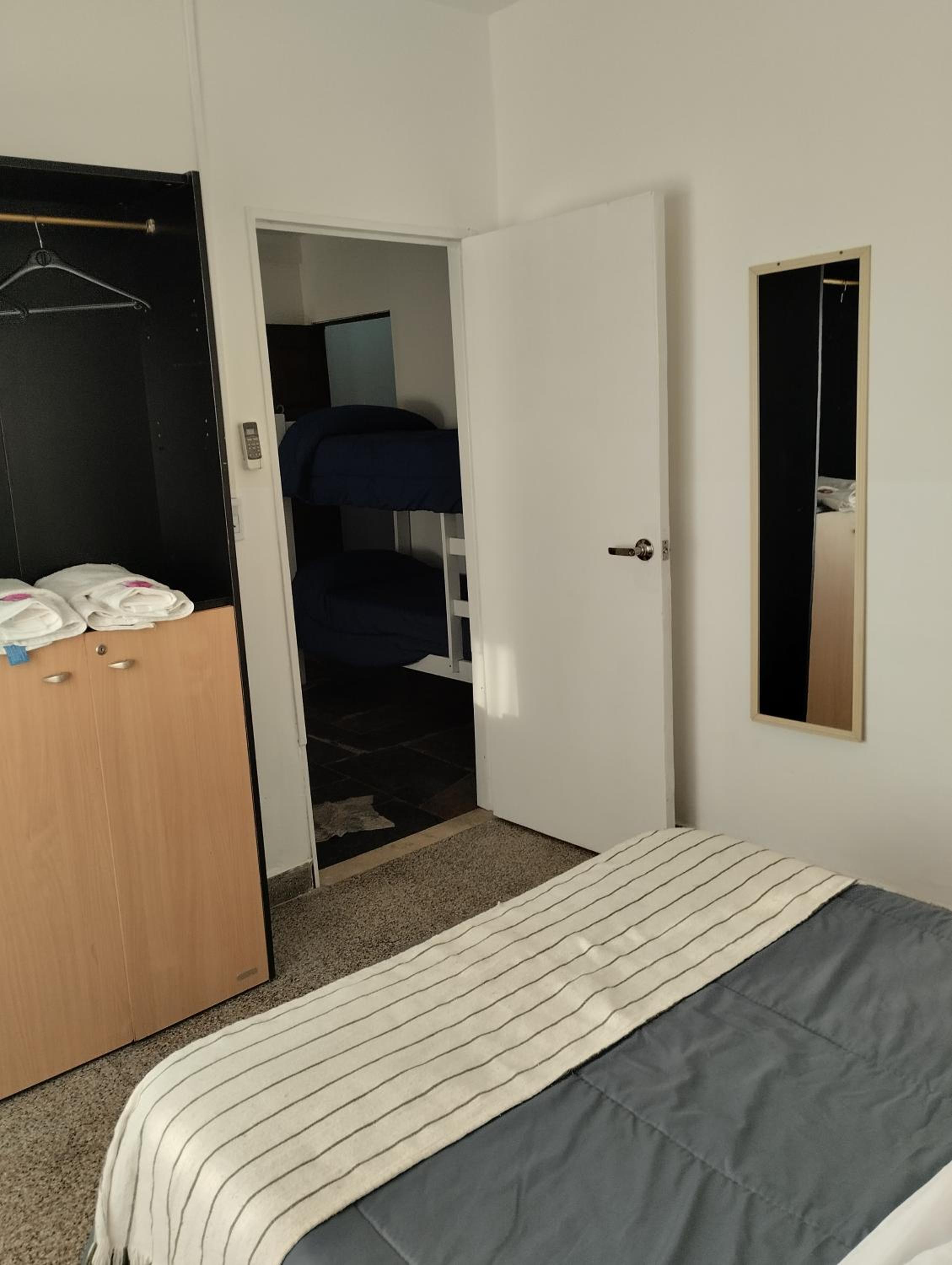 One-Bedroom Apartment photo 3