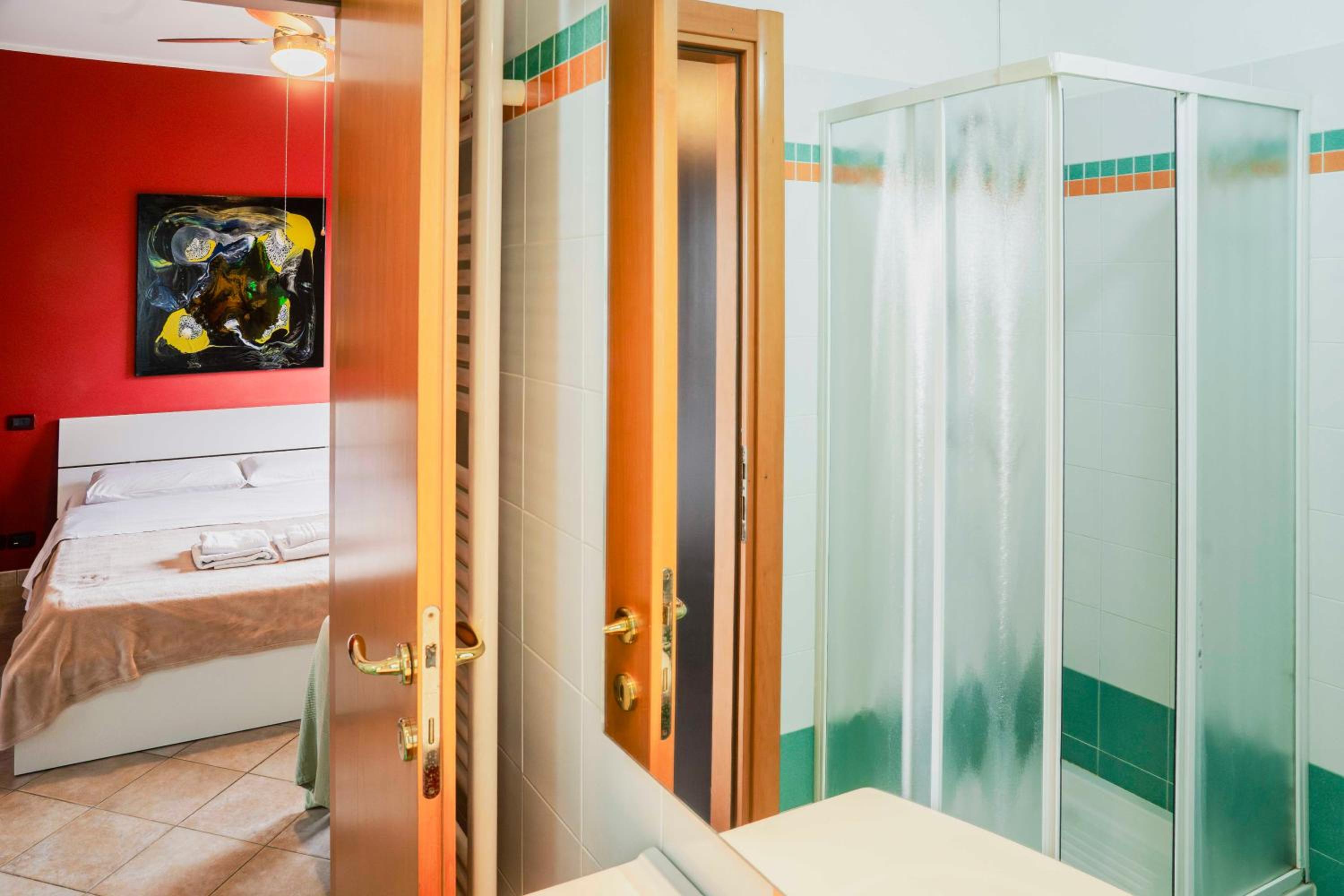 Triple Room with Private Bathroom photo 1