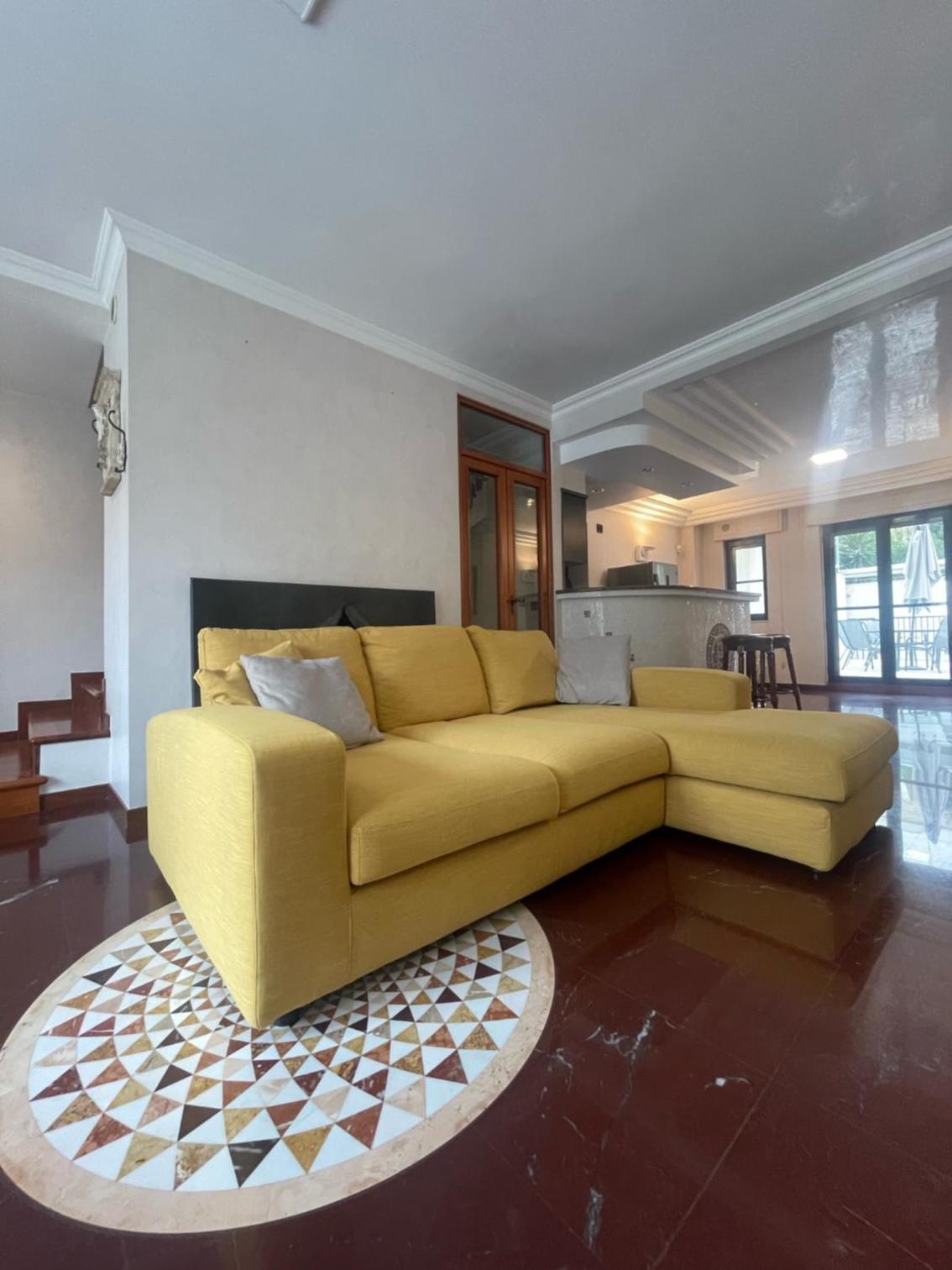 Deluxe Villa