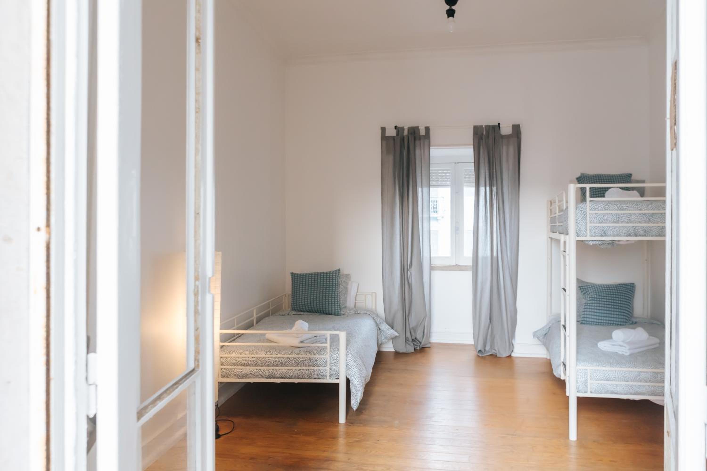 Triple Room with Shared Bathroom