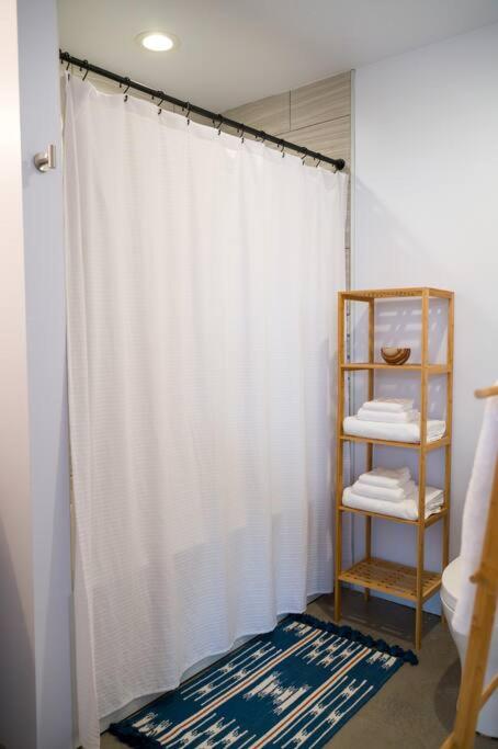 One-Bedroom House photo 3