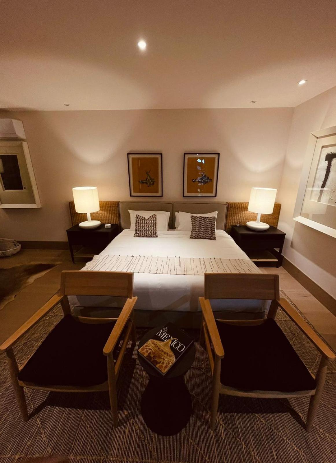 Deluxe Junior Suite - Photo 1