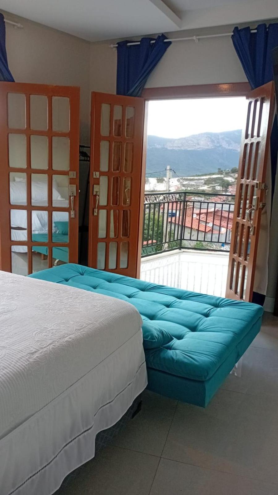 Suite with Mountain View photo 2