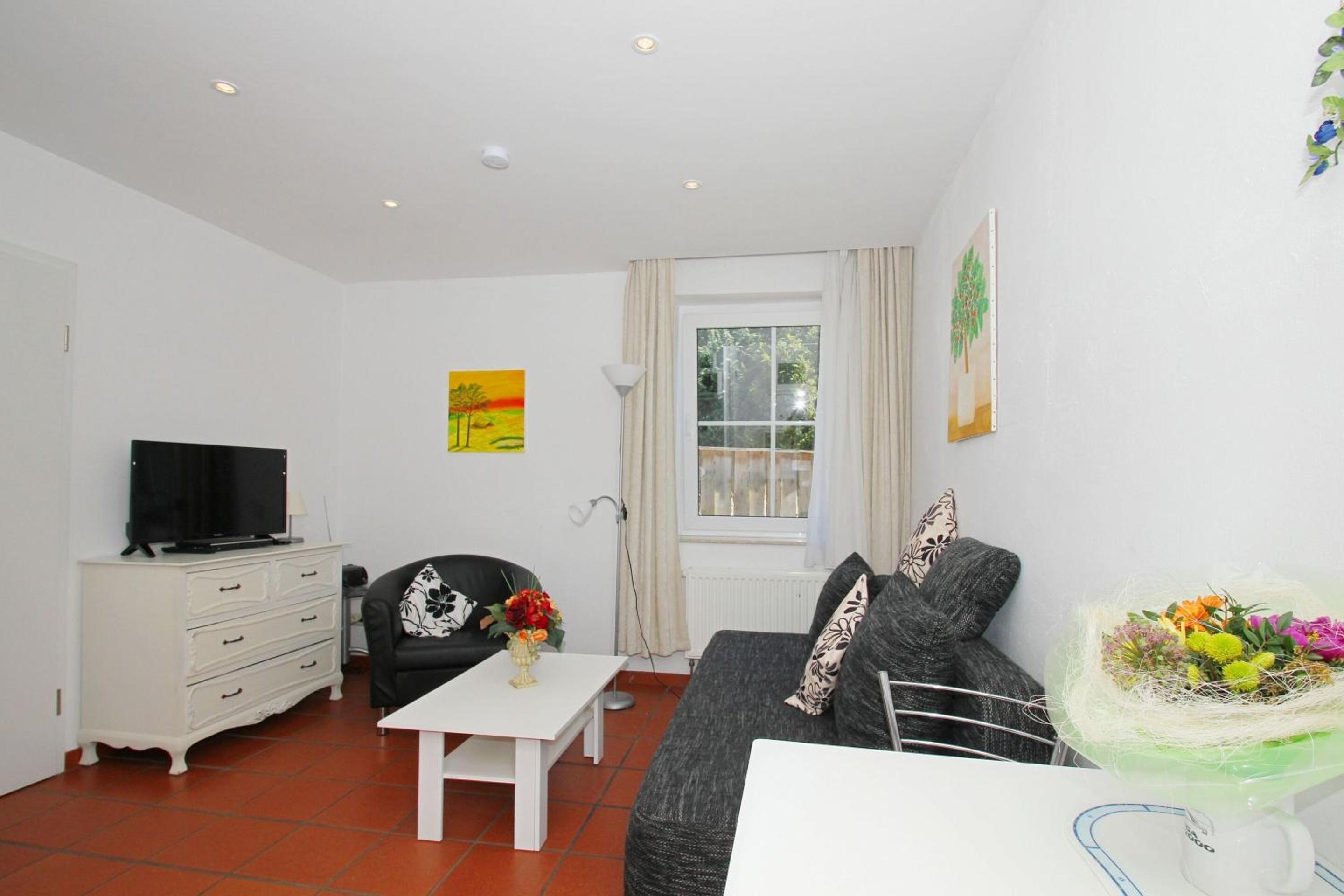 Apartment photo 1