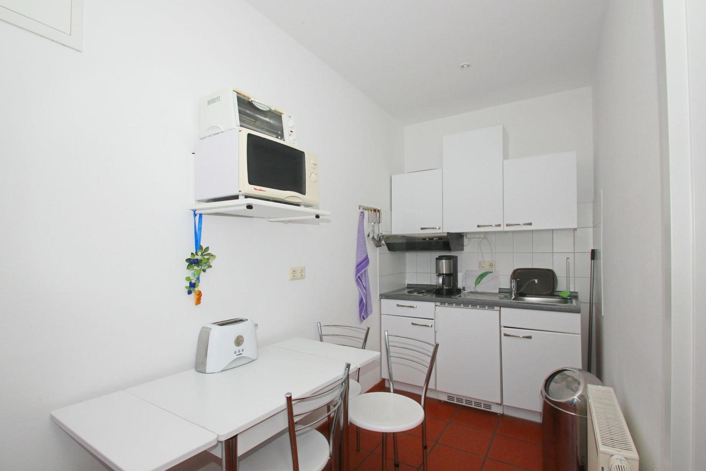Apartment photo 3