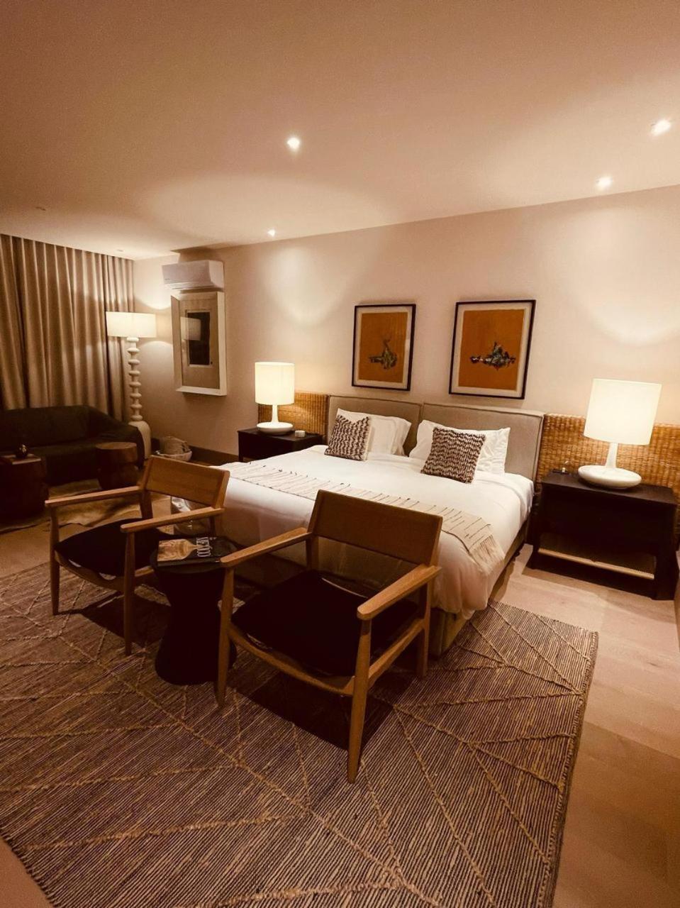 Deluxe Junior Suite - Photo 3