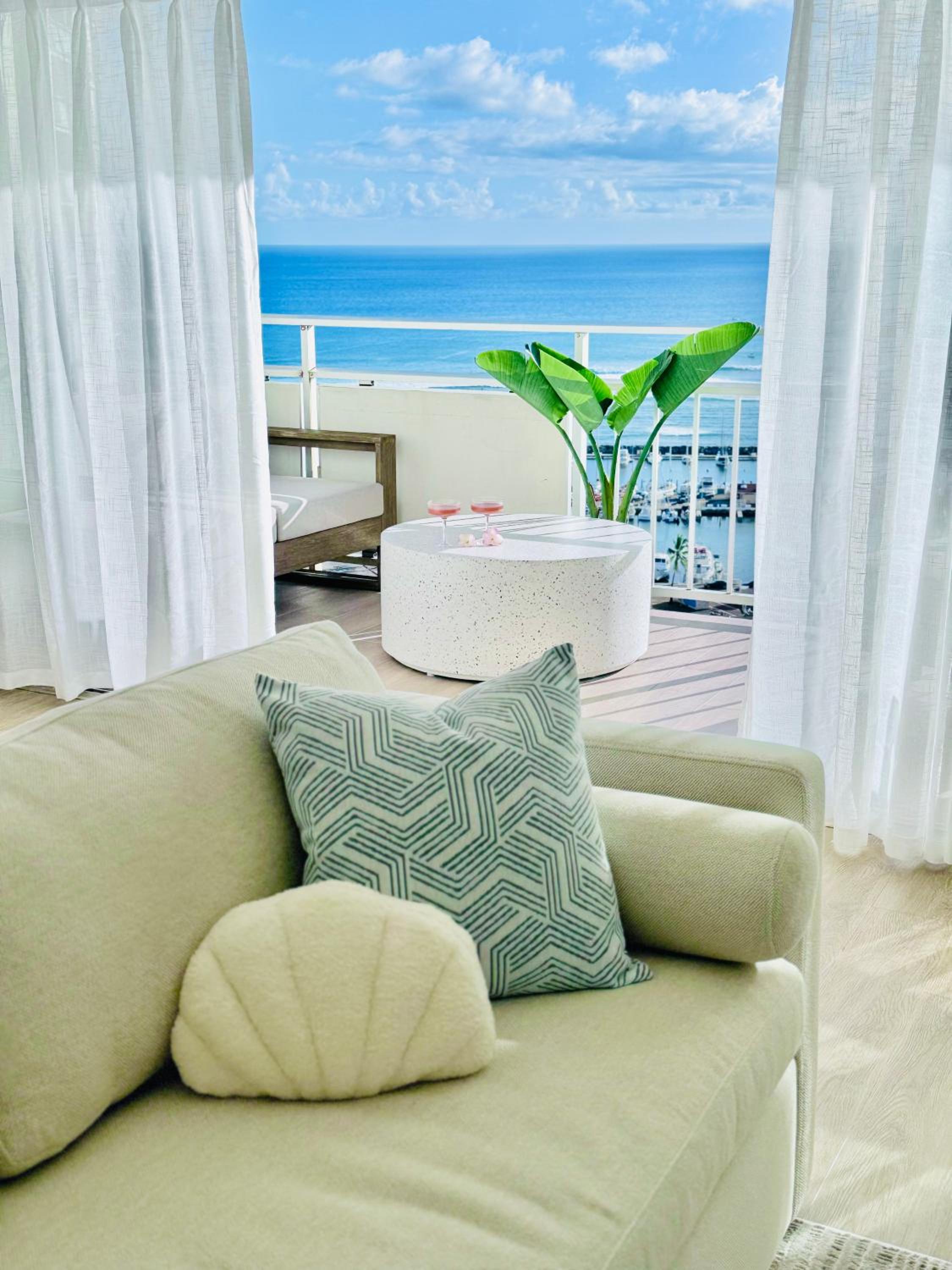 Panoramic Oceanview Resort - Full Kitchen in Each Unit, 2 Swimming Pools, Onsite Restaurants, Fireworks Every Friday: One-Bedroom Apartment - Oceanfront photo