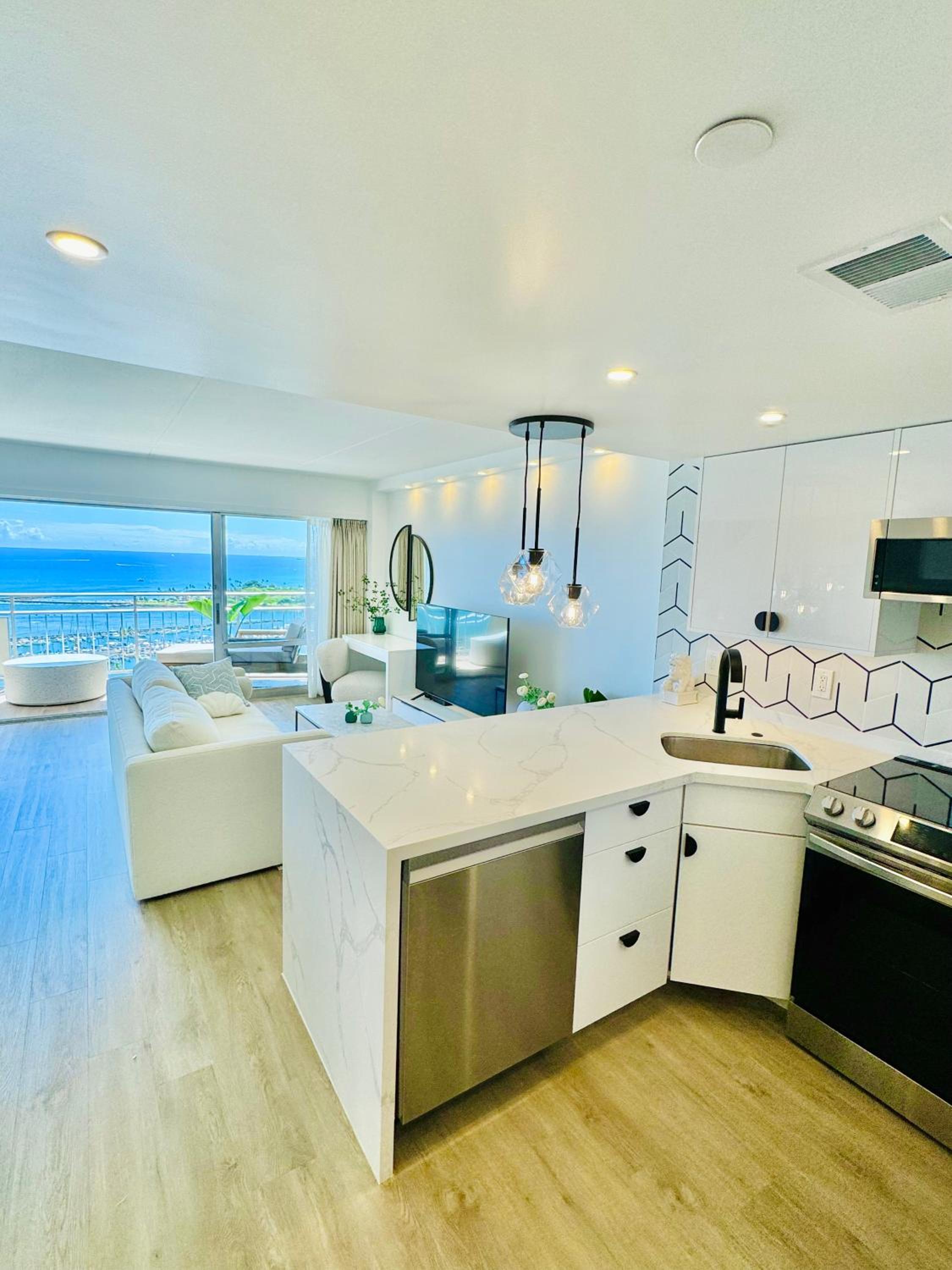 Panoramic Oceanview Resort - Full Kitchen in Each Unit, 2 Swimming Pools, Onsite Restaurants, Fireworks Every Friday: One-Bedroom Apartment - Oceanfront photo