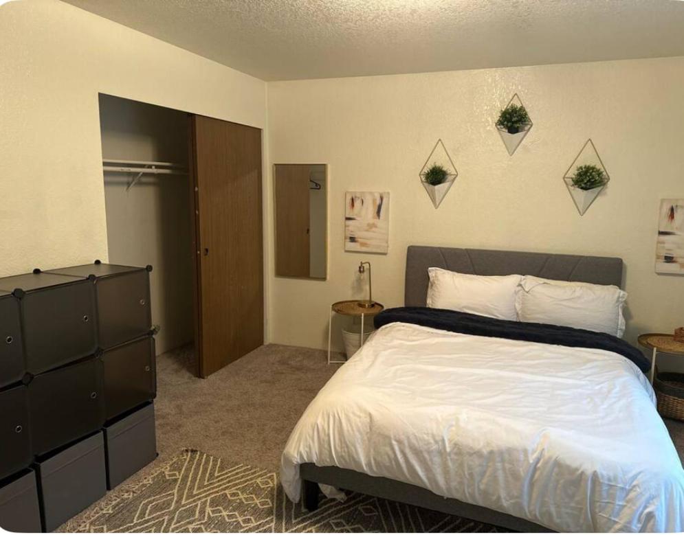 Two-Bedroom Apartment photo 1