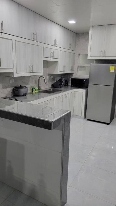 Three-Bedroom Apartment photo 2
