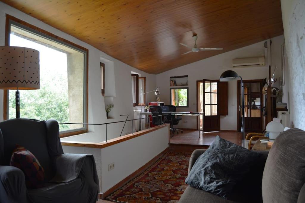 Four-Bedroom House photo 2