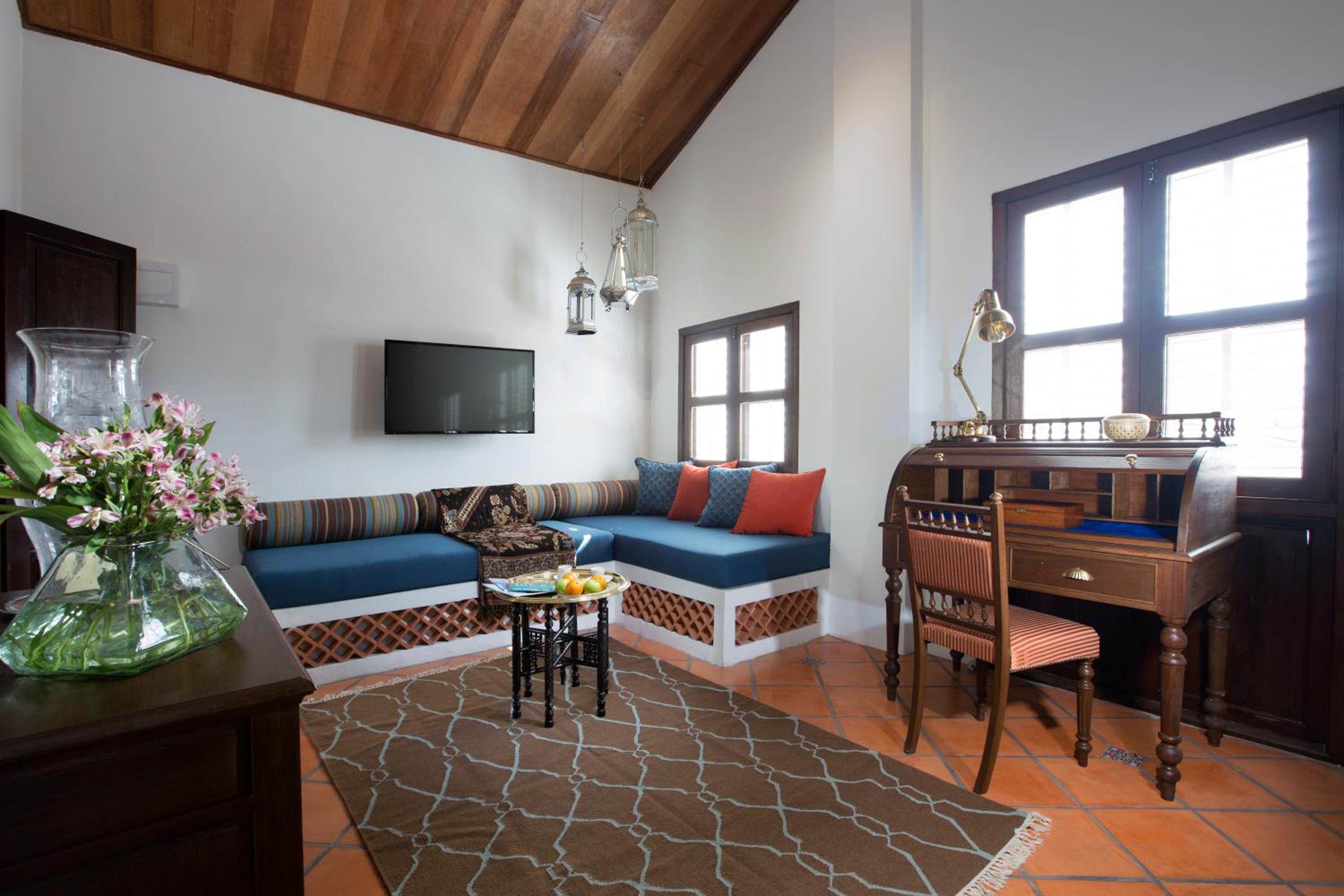 Mansion Suite thumbnail 6