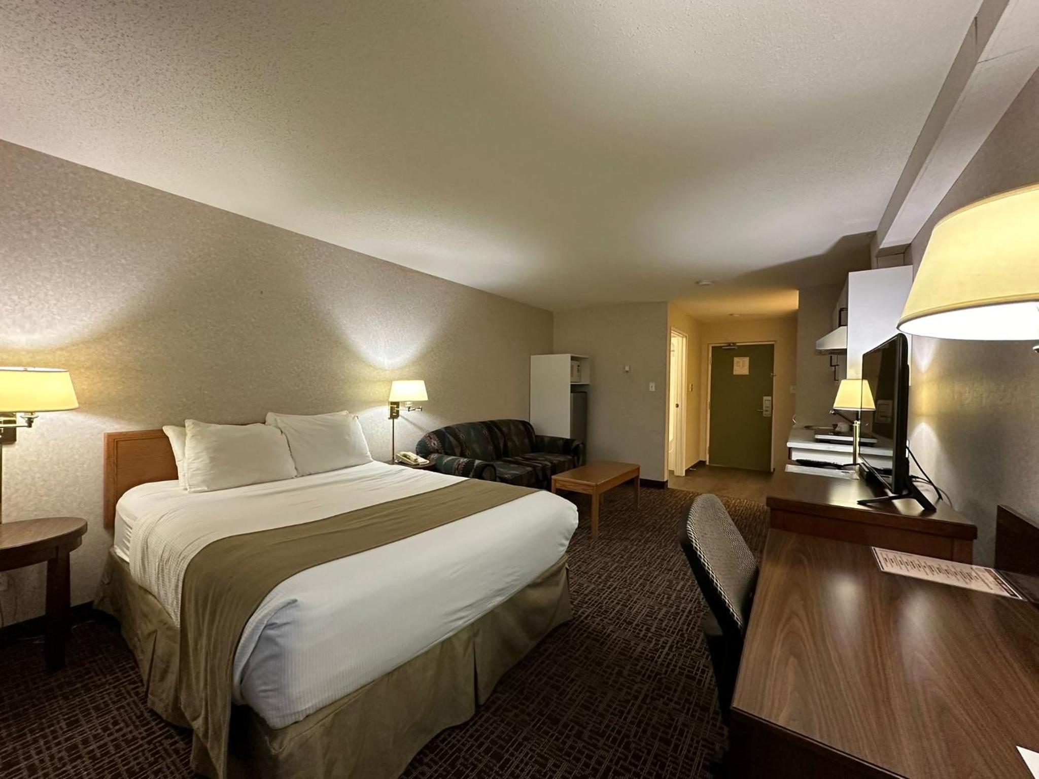 Deluxe Queen Room - Photo 5
