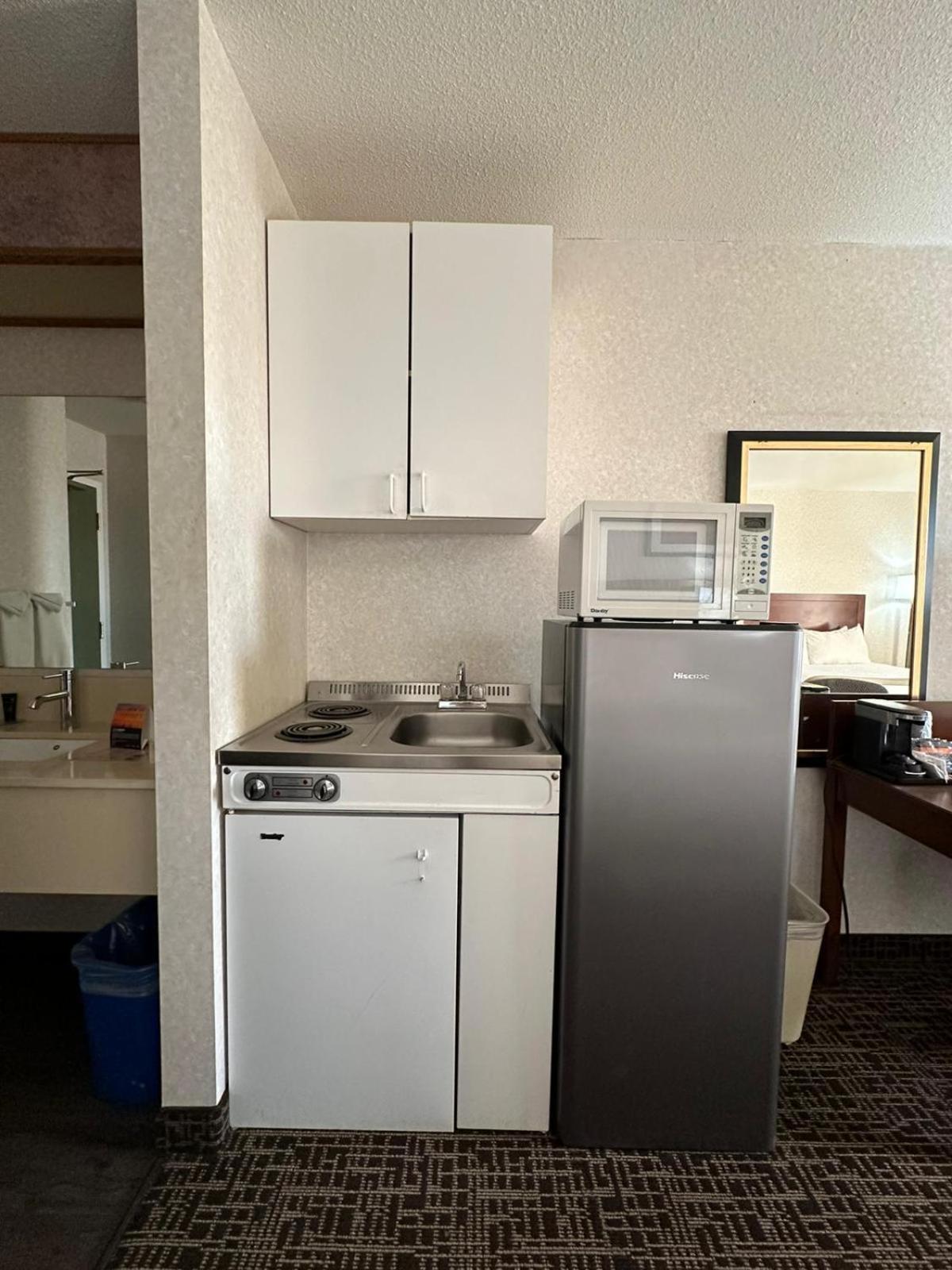 Deluxe Quadruple Room - Photo 4