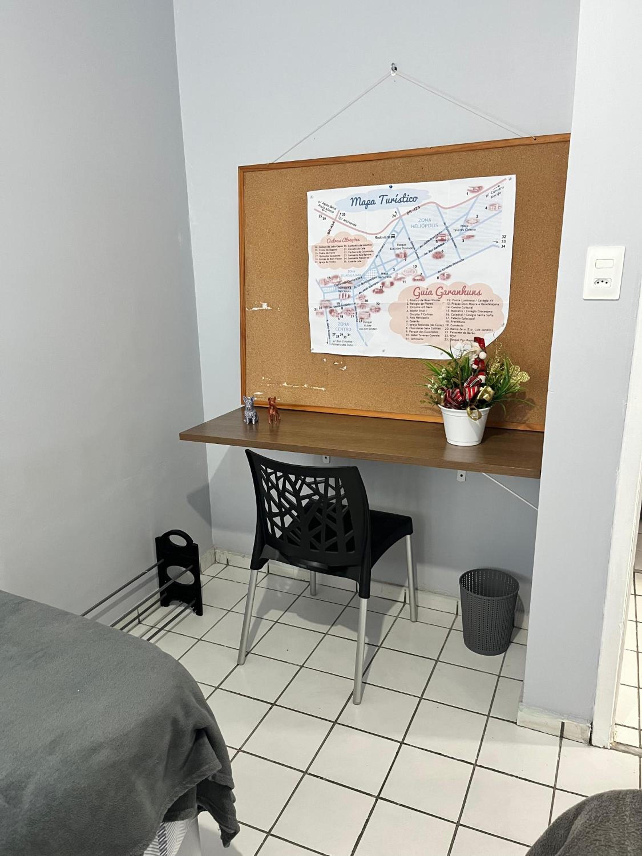 Two-Bedroom House photo 3