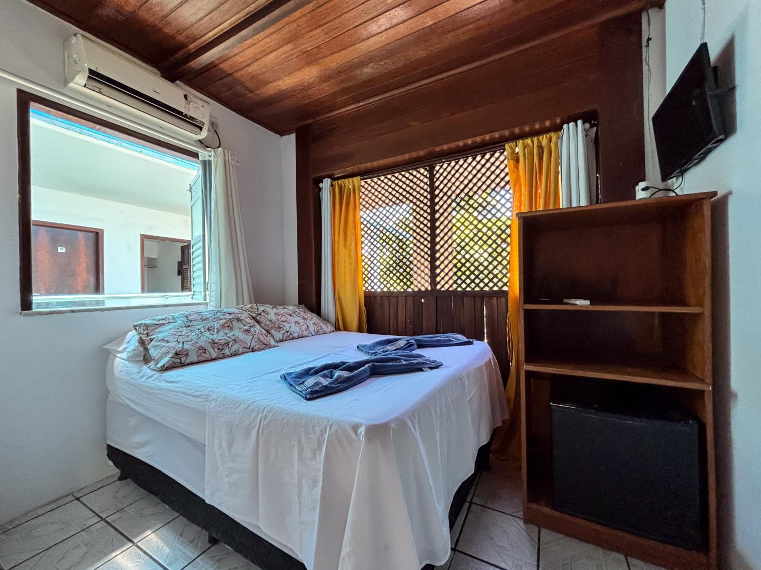 Double or Twin Room with Private Bathroom photo 1