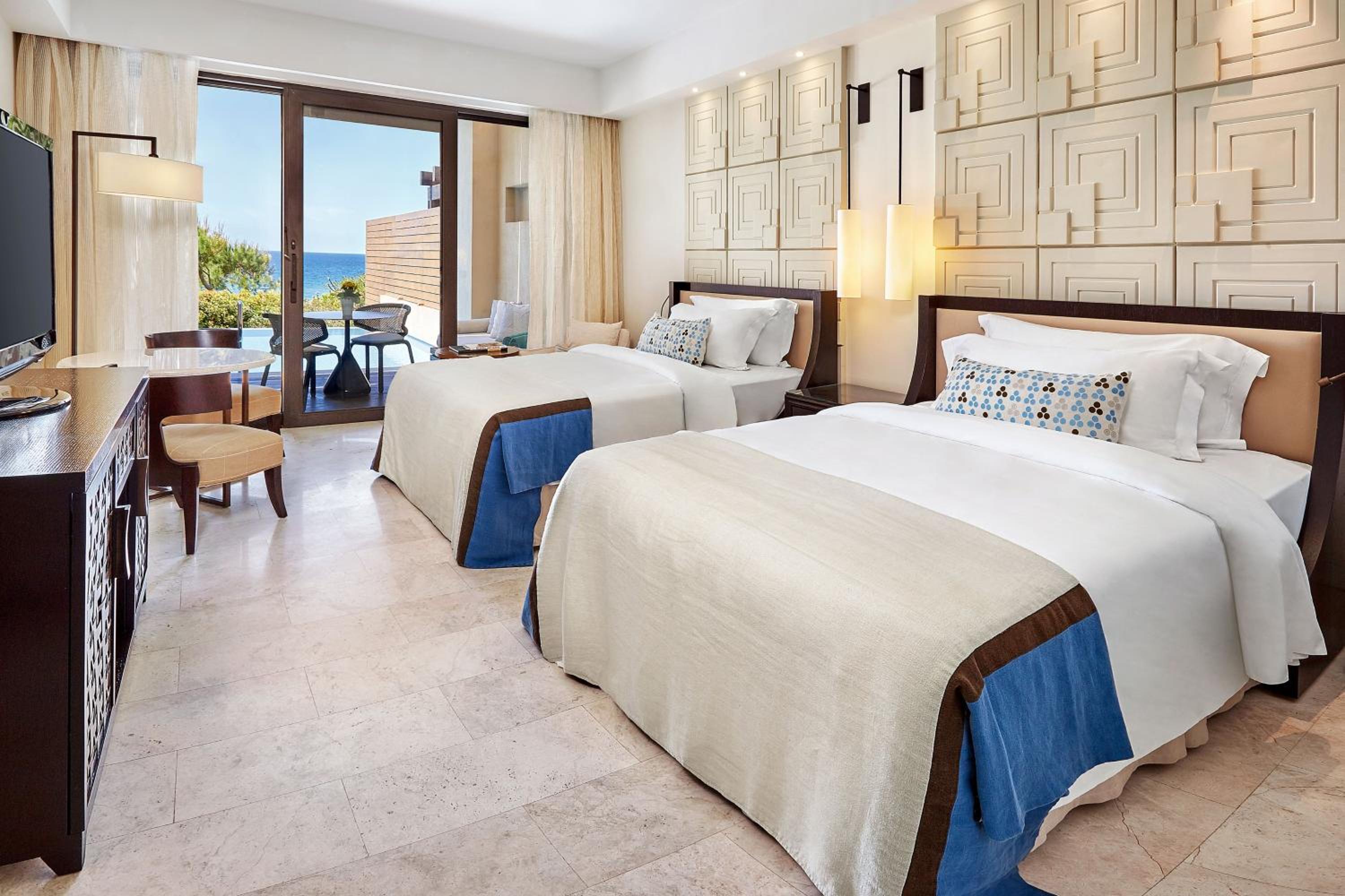 Premium Infinity Sea View, Guest room, 2 Twin/Single Bed(s)