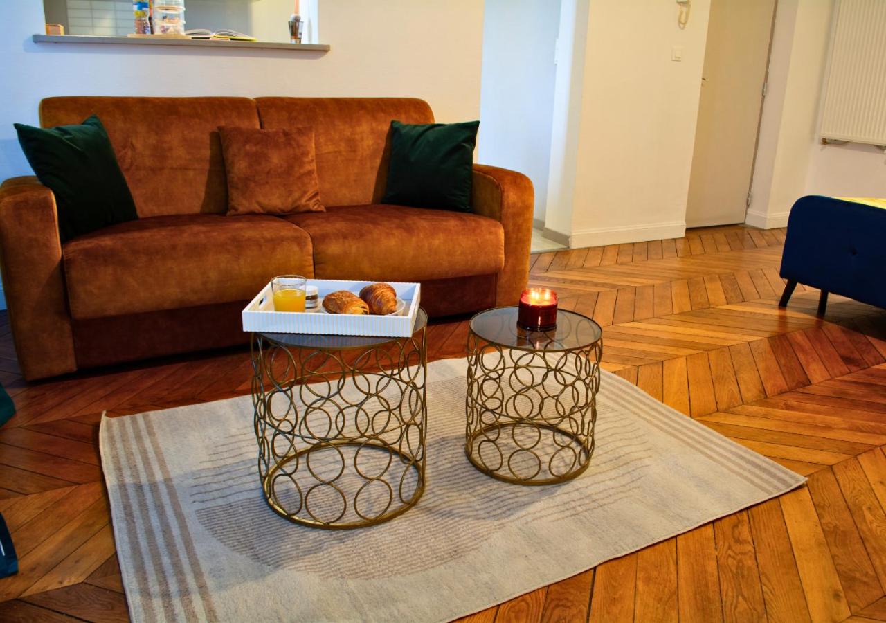 Studio Apartment with Balcony