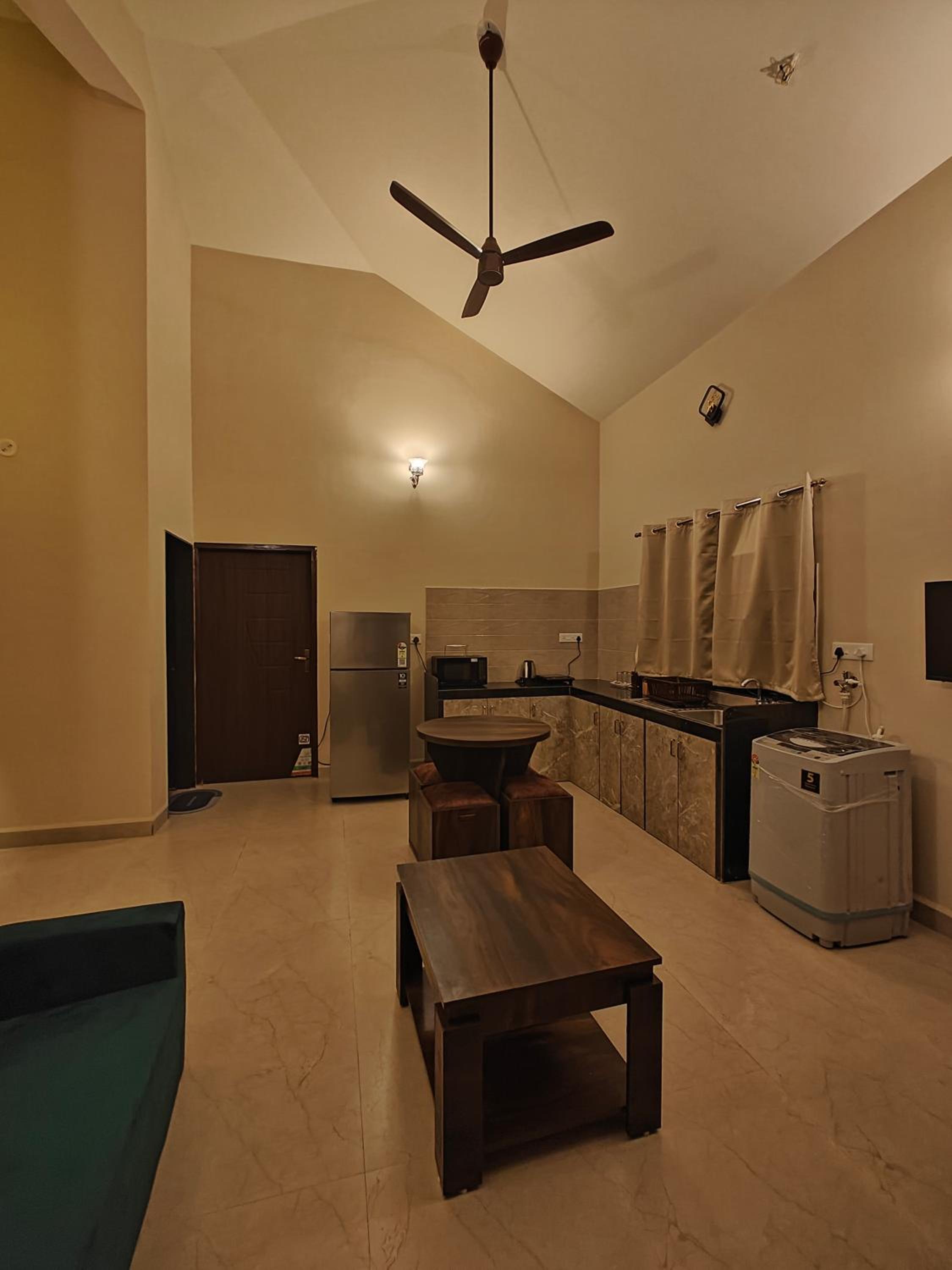 One-Bedroom House photo 3