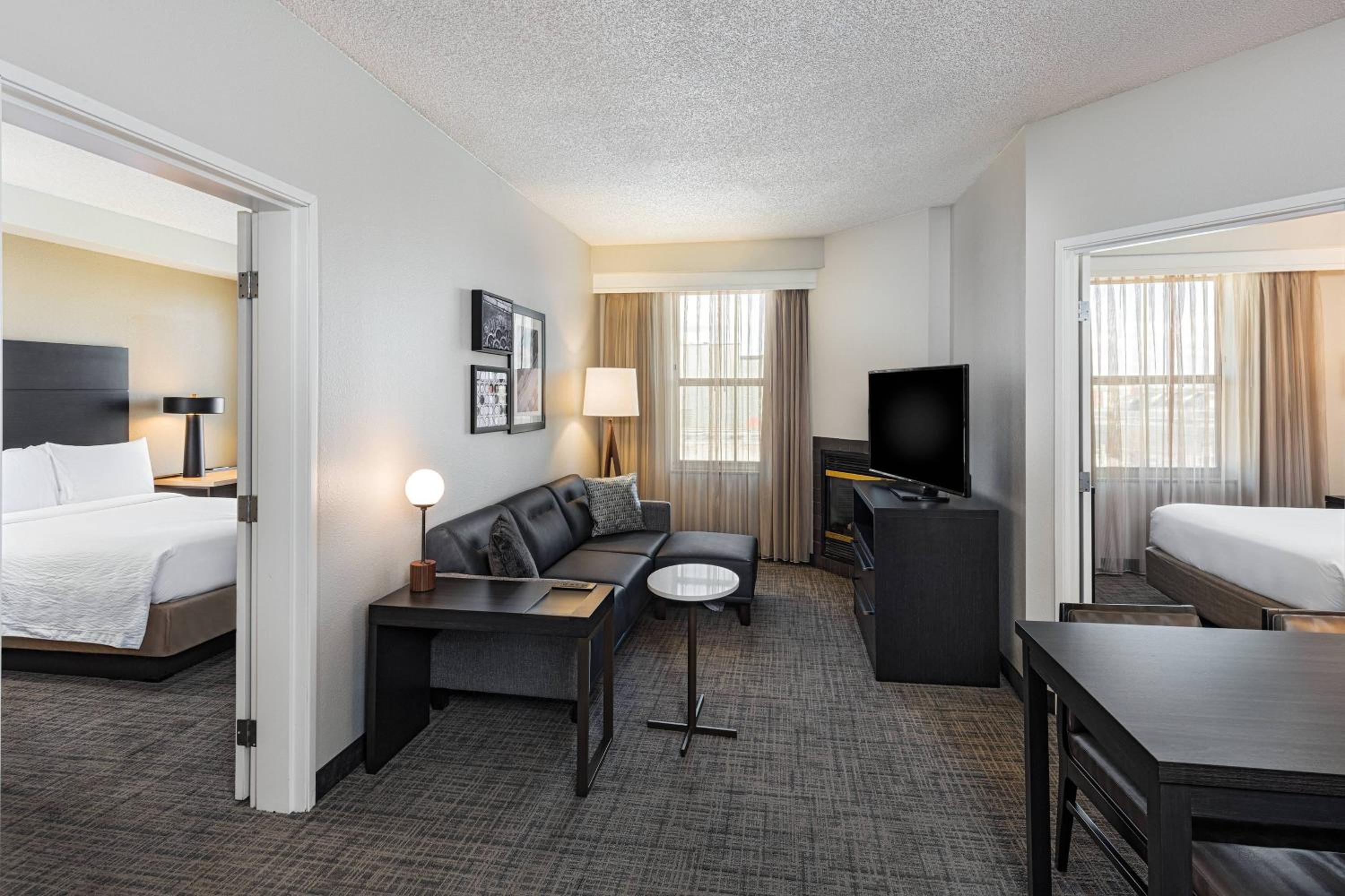 Two-Bedroom Suite - Photo 1
