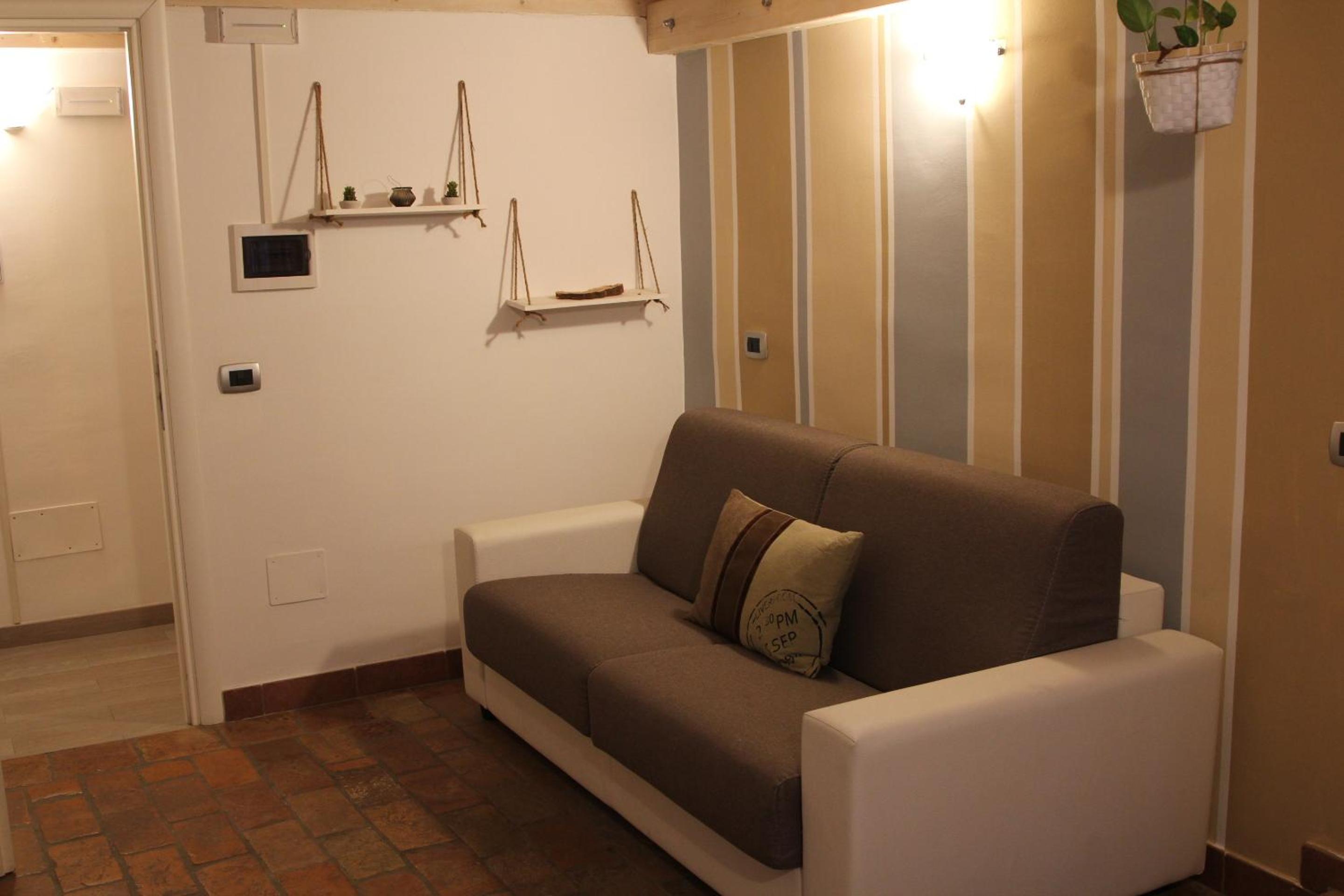 Deluxe Family Room photo 1
