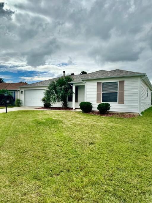Two-Bedroom House photo 2