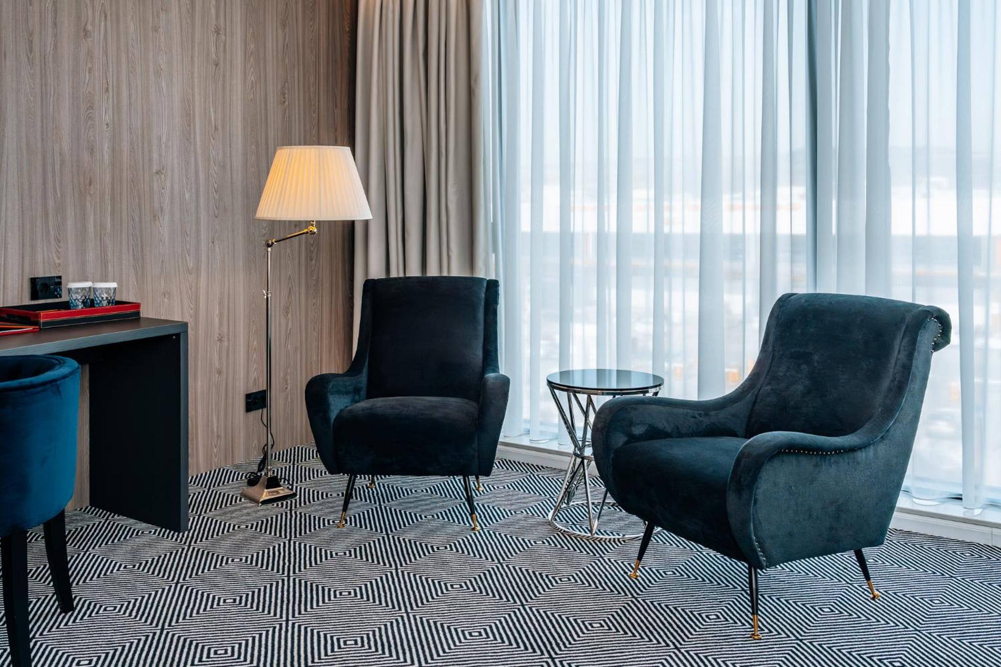 Standard Twin Room - Photo 24