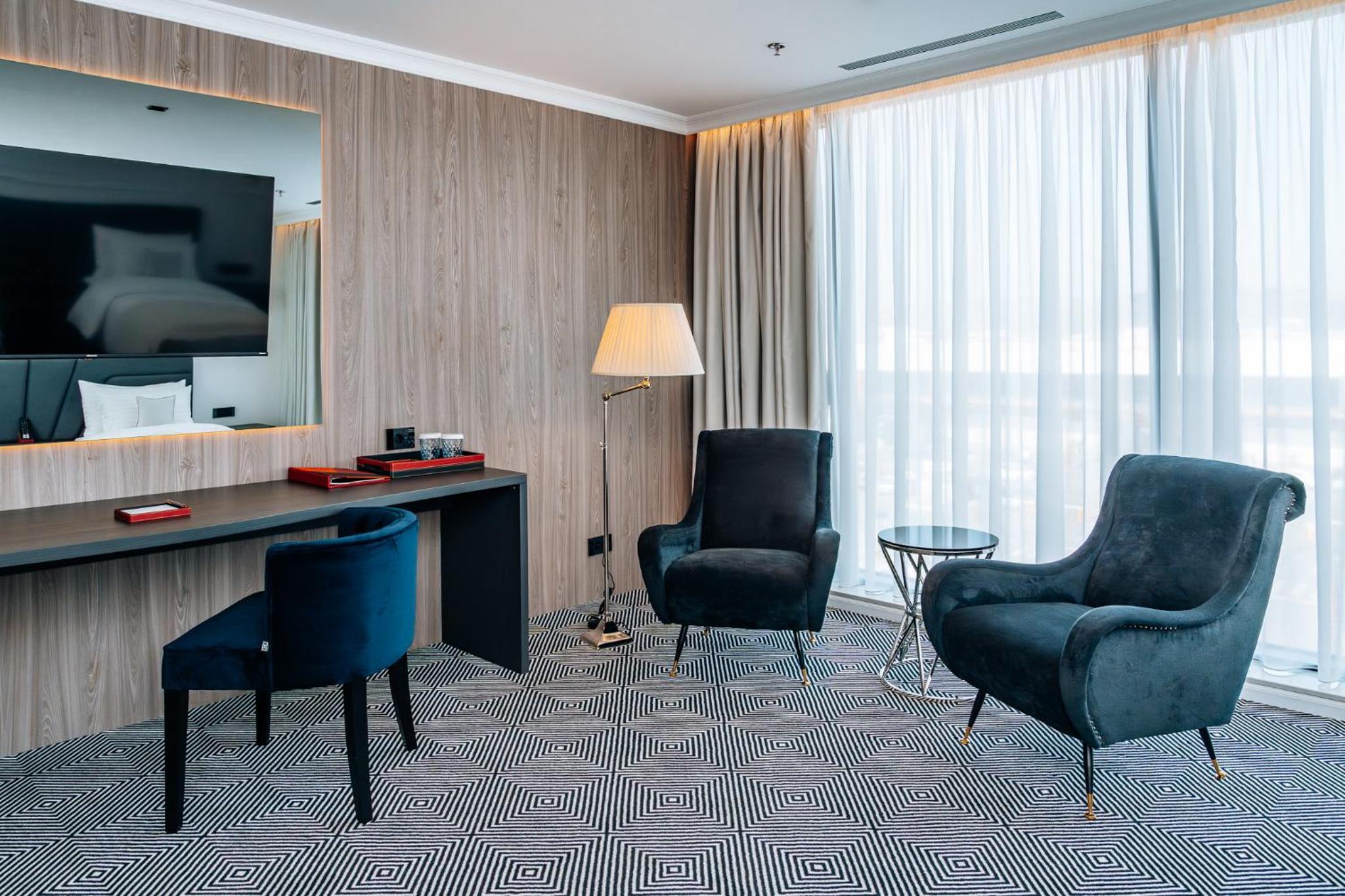 Standard Twin Room - Photo 25