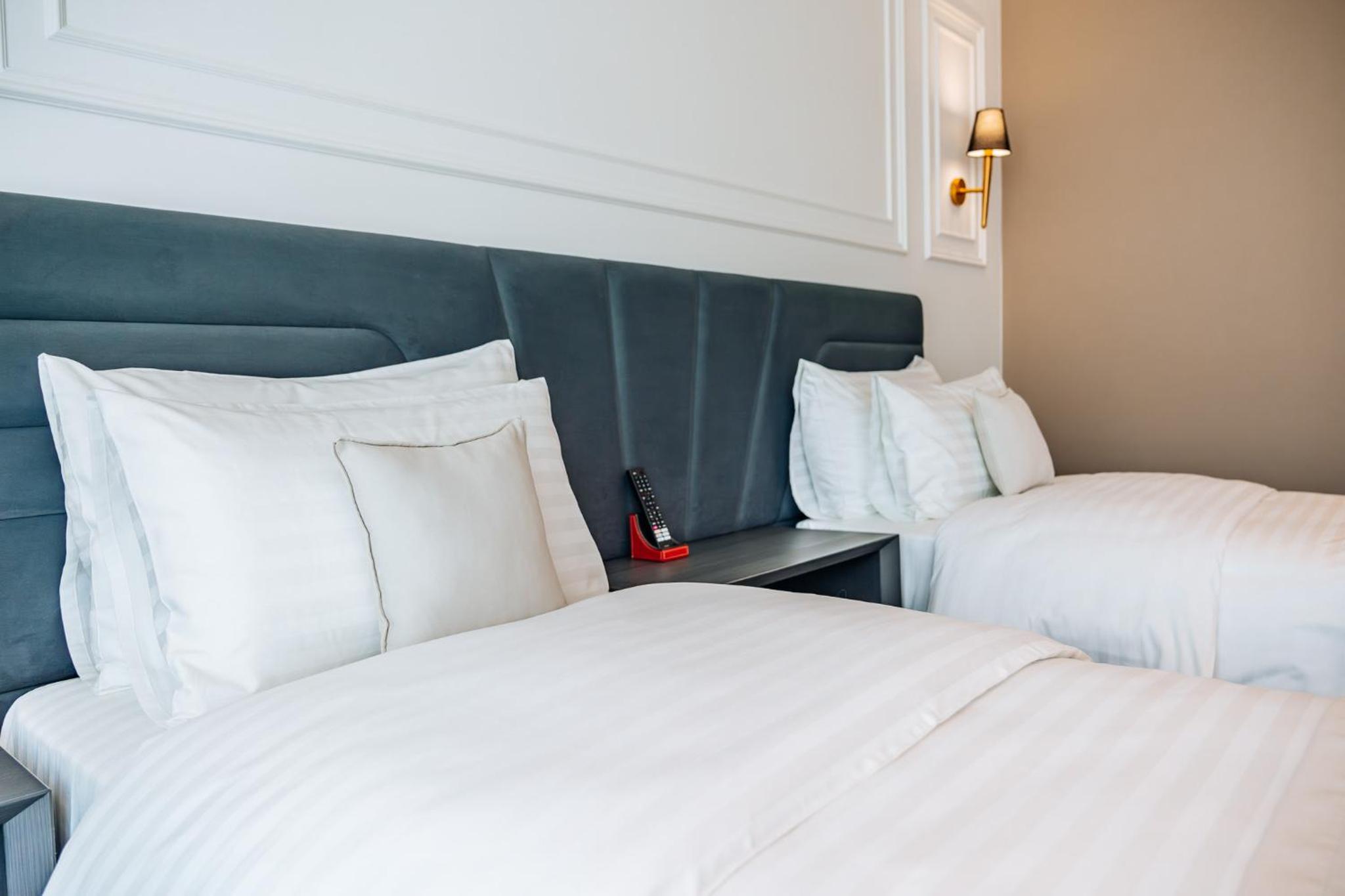 Superior Twin Room - Photo 3