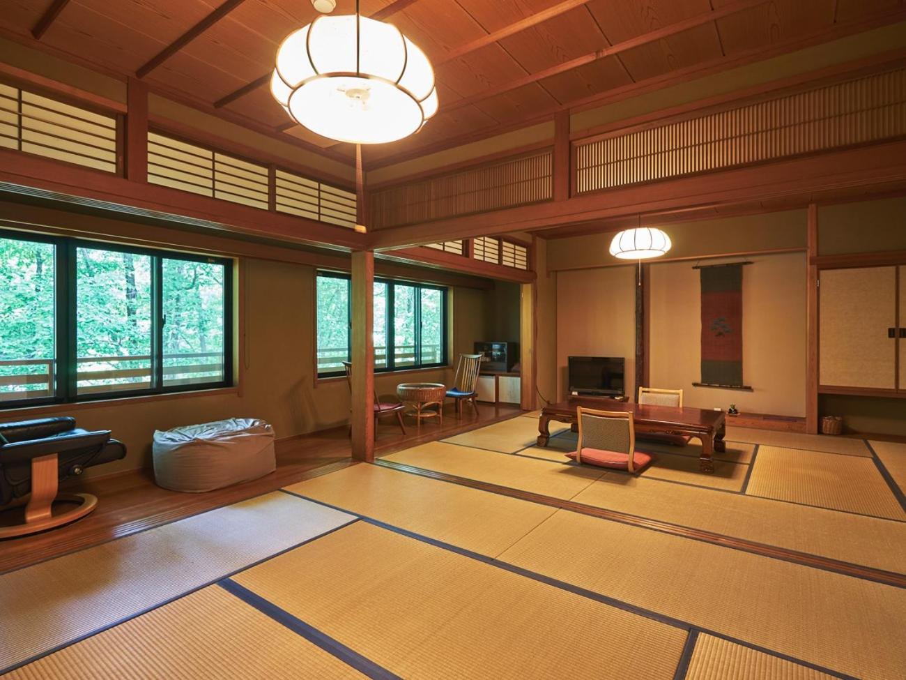 Japanese-Style Room
